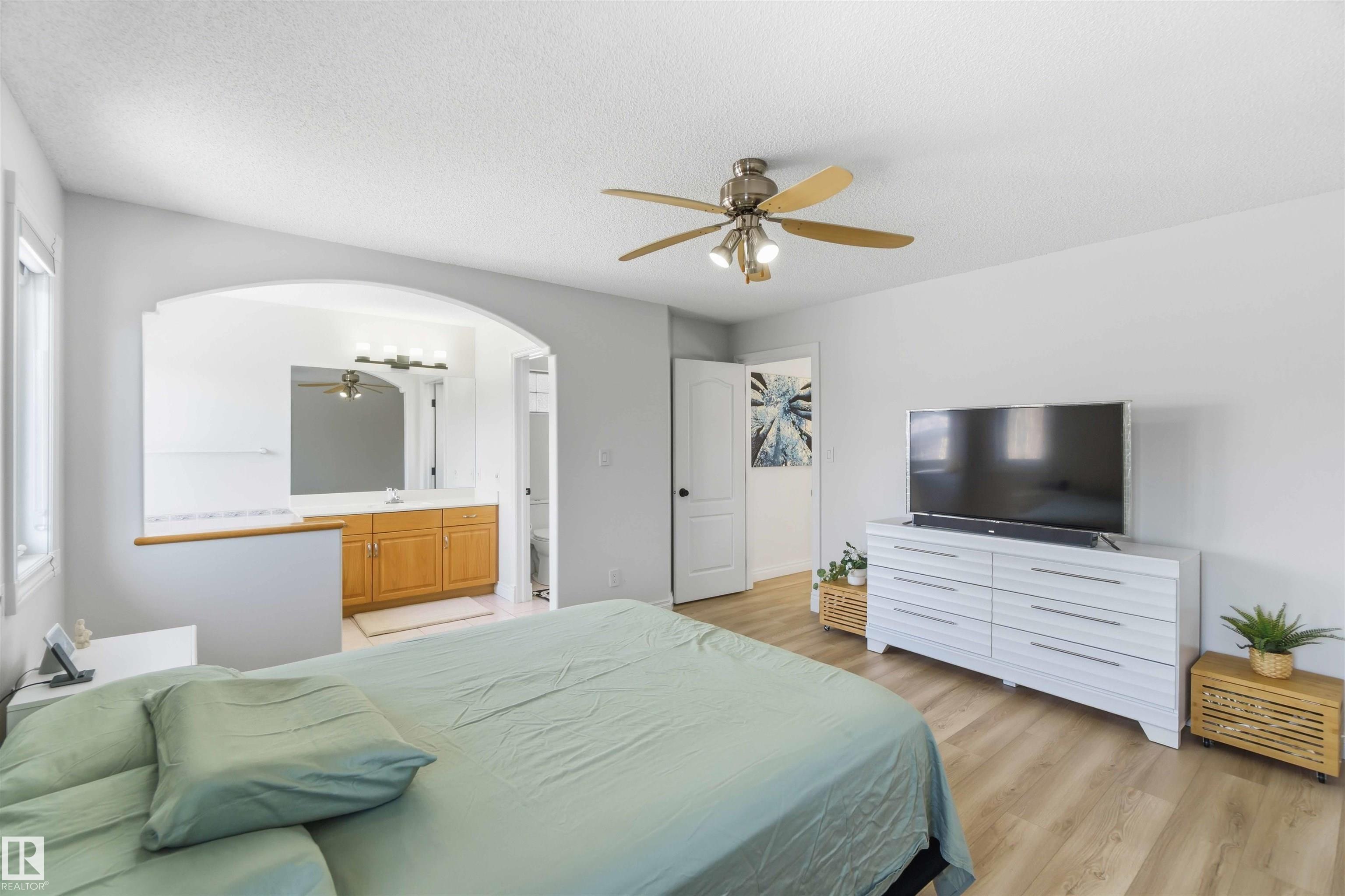 Photo 27 at 1324 116 Street NW, Twin Brooks, Edmonton