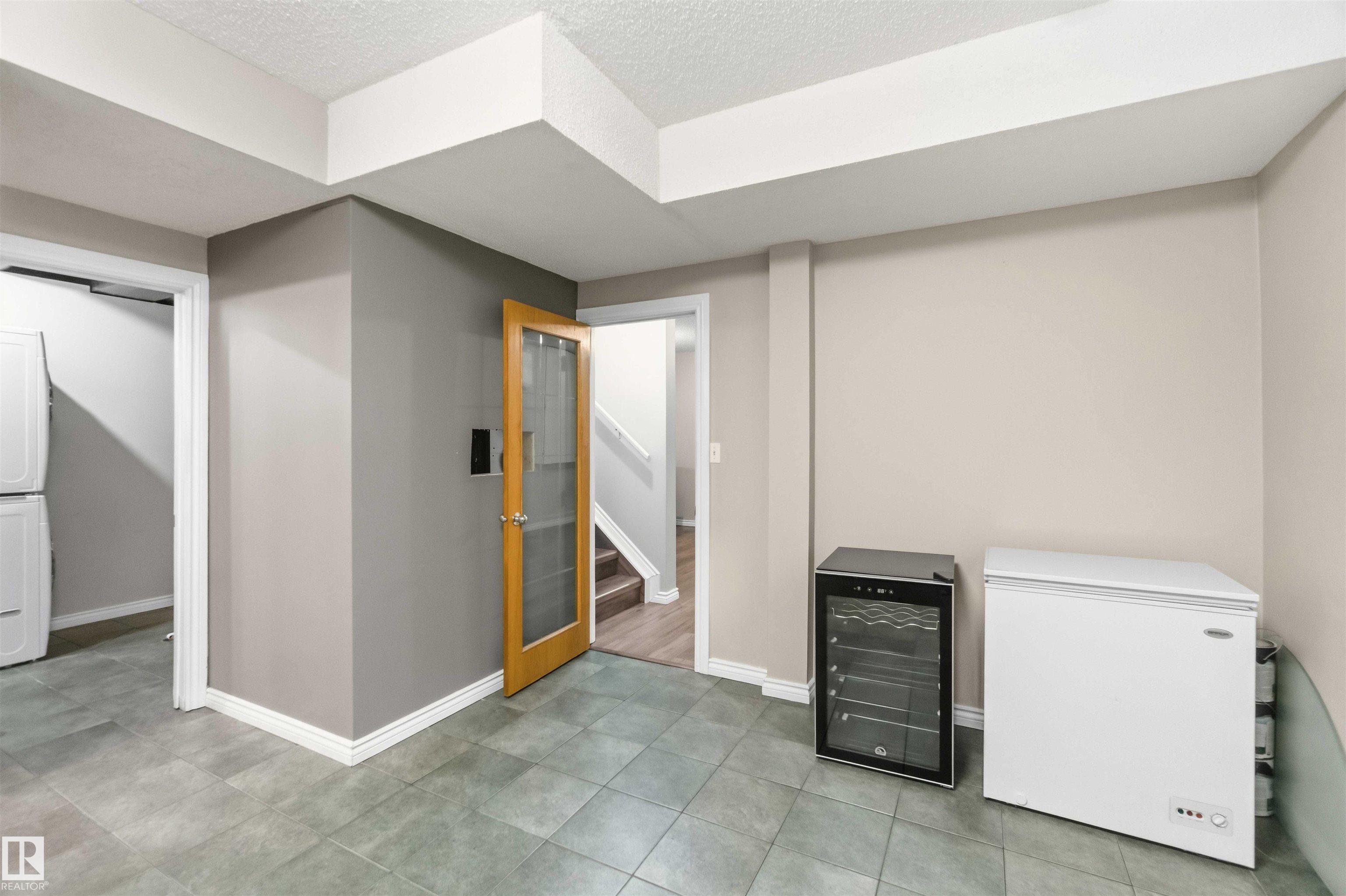 Photo 40 at 1324 116 Street NW, Twin Brooks, Edmonton