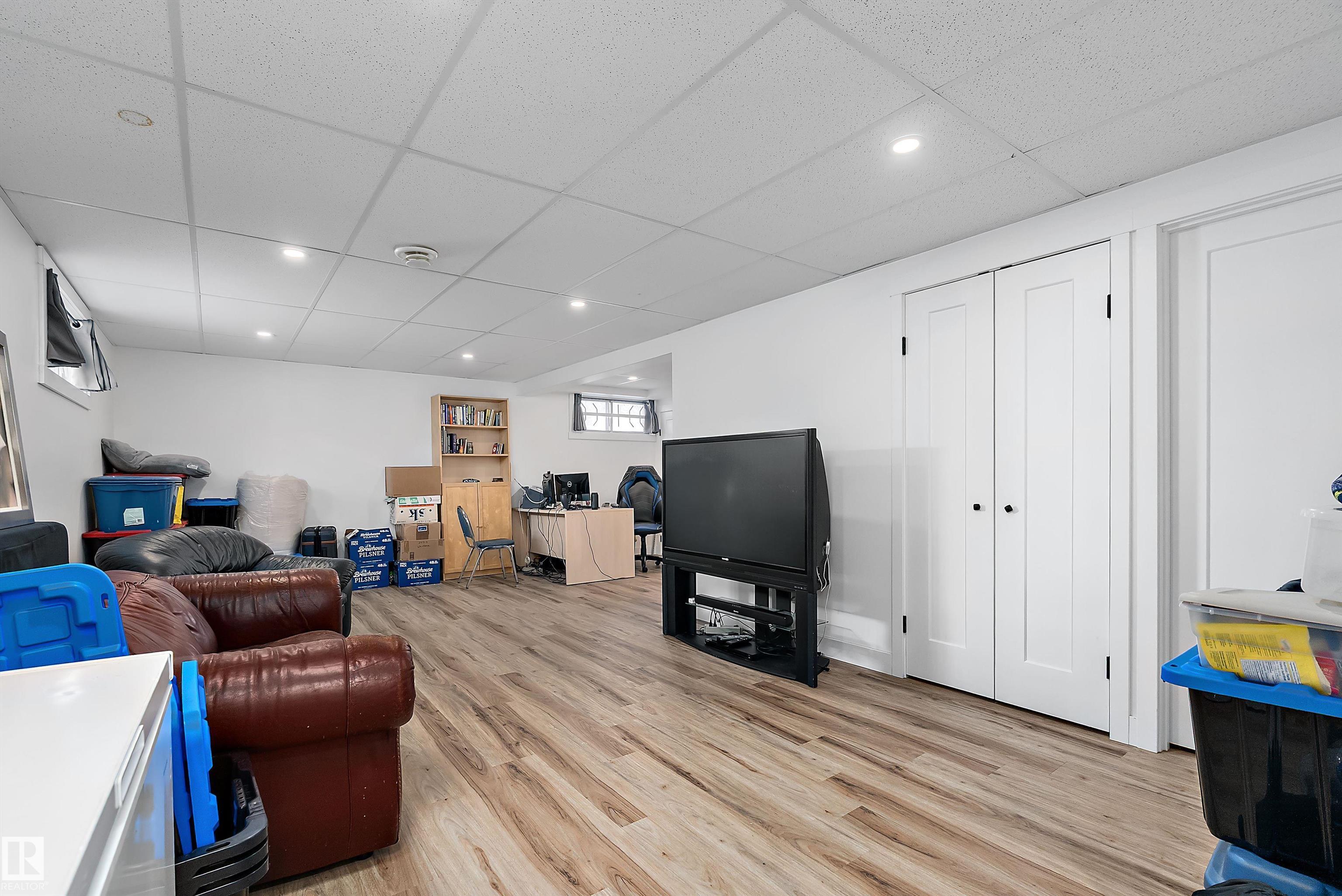 Photo 24 at 9326 80 Avenue NW, King Edward Park, Edmonton