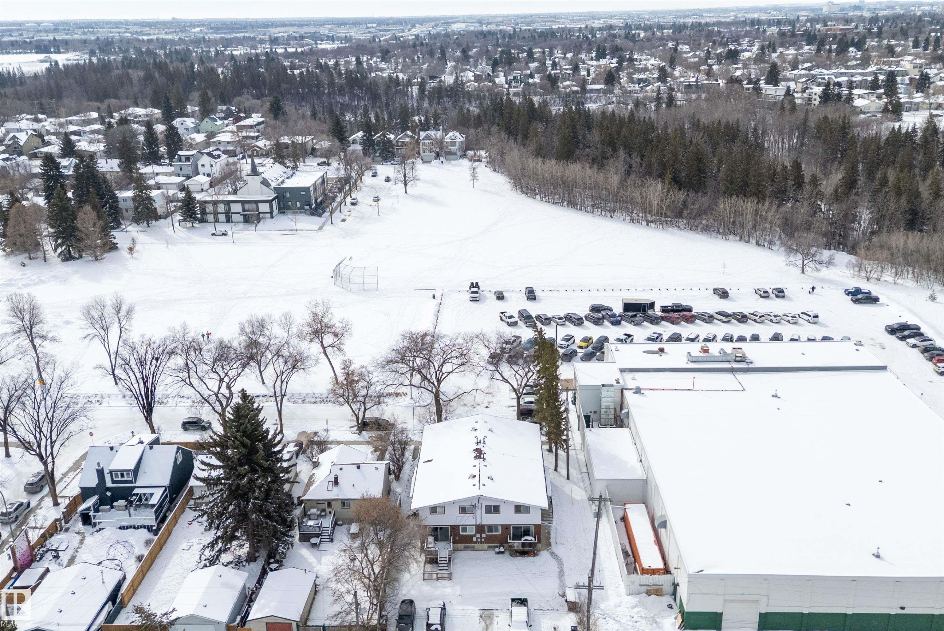 Photo 39 at 9326 80 Avenue NW, King Edward Park, Edmonton