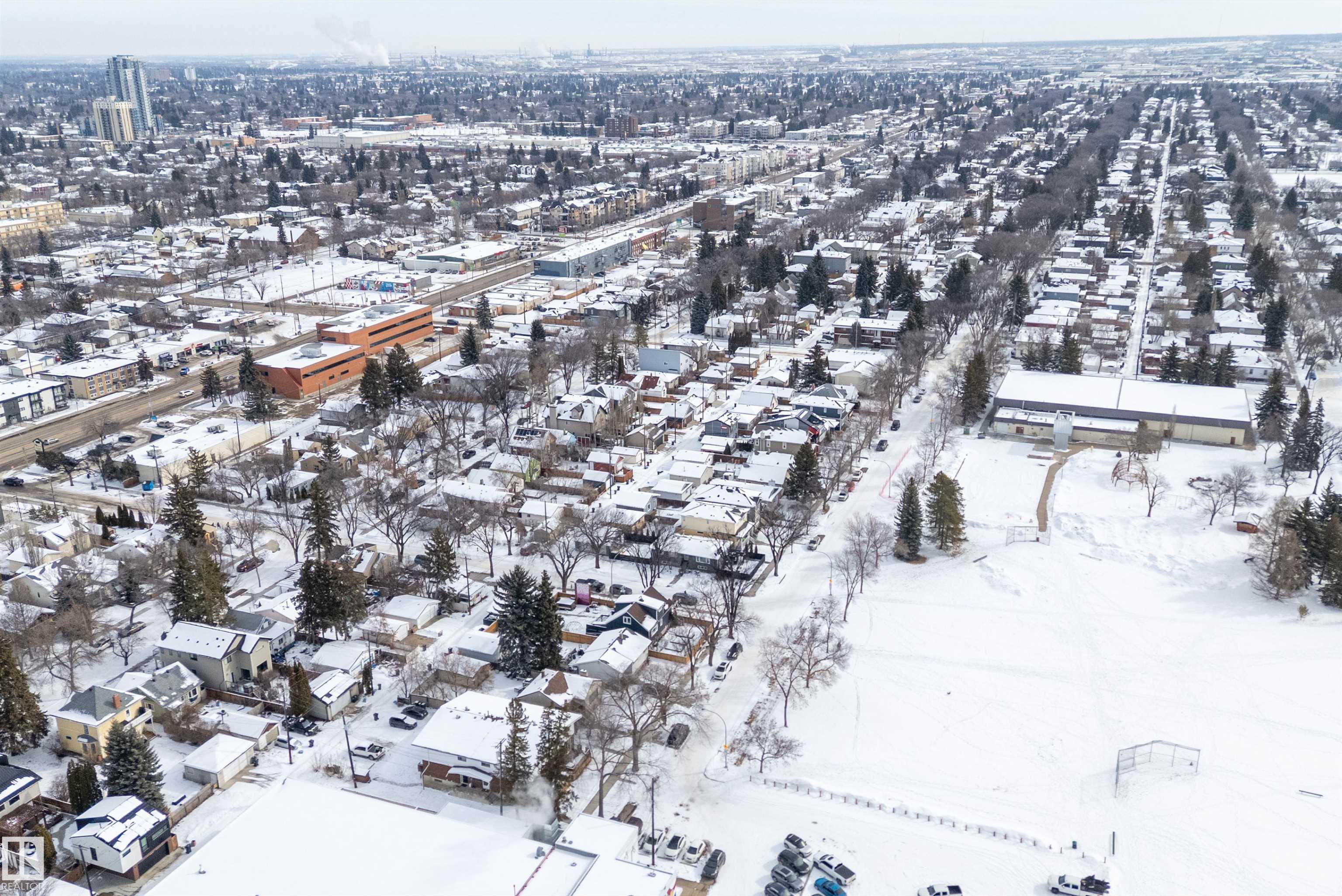 Photo 46 at 9326 80 Avenue NW, King Edward Park, Edmonton