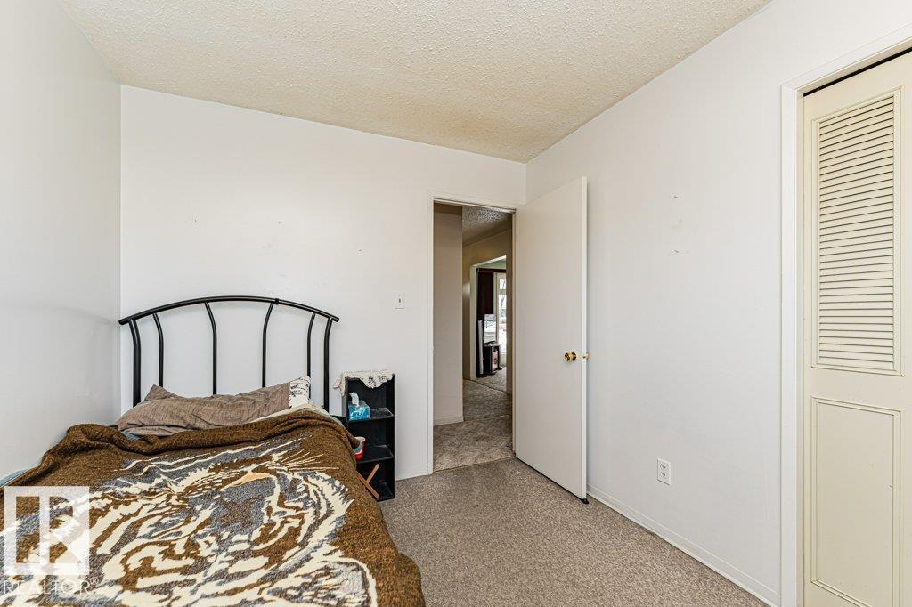 Photo 26 at 11516 145 Avenue NW, Caernarvon, Edmonton
