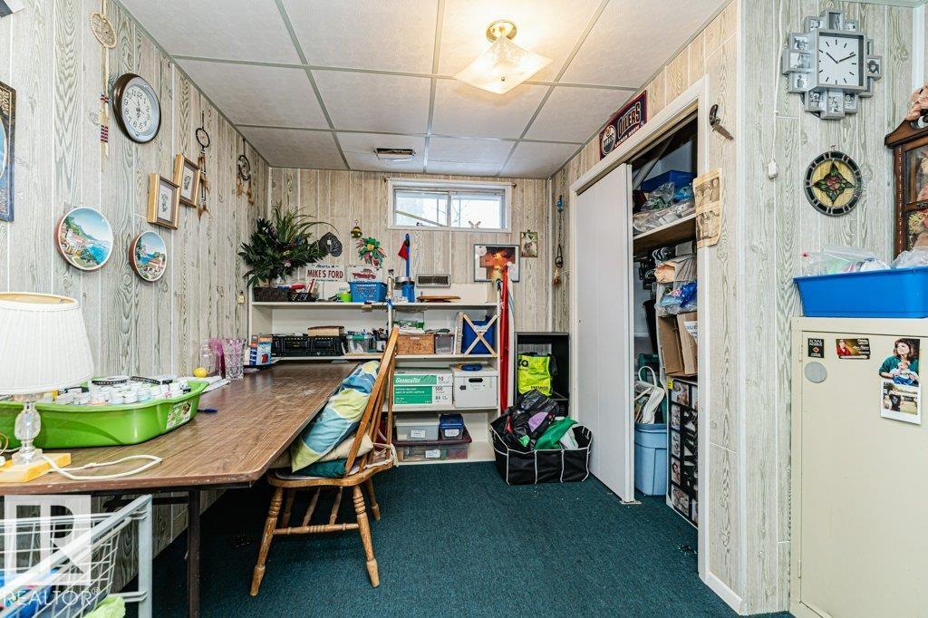 Photo 37 at 11516 145 Avenue NW, Caernarvon, Edmonton