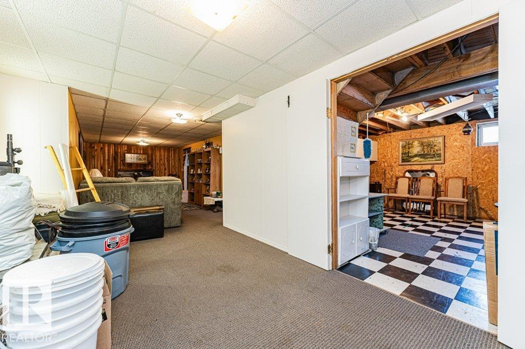 Photo 41 at 11516 145 Avenue NW, Caernarvon, Edmonton