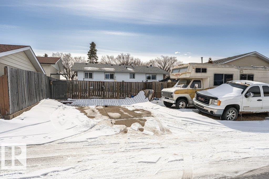 Photo 49 at 11516 145 Avenue NW, Caernarvon, Edmonton