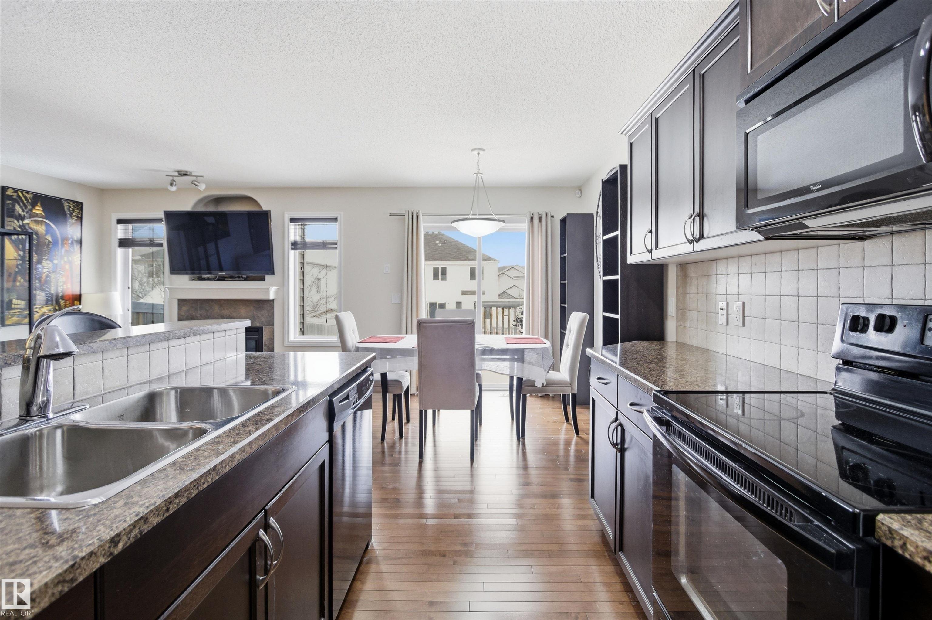 Photo 13 at 1712 64 Street SW, Walker, Edmonton