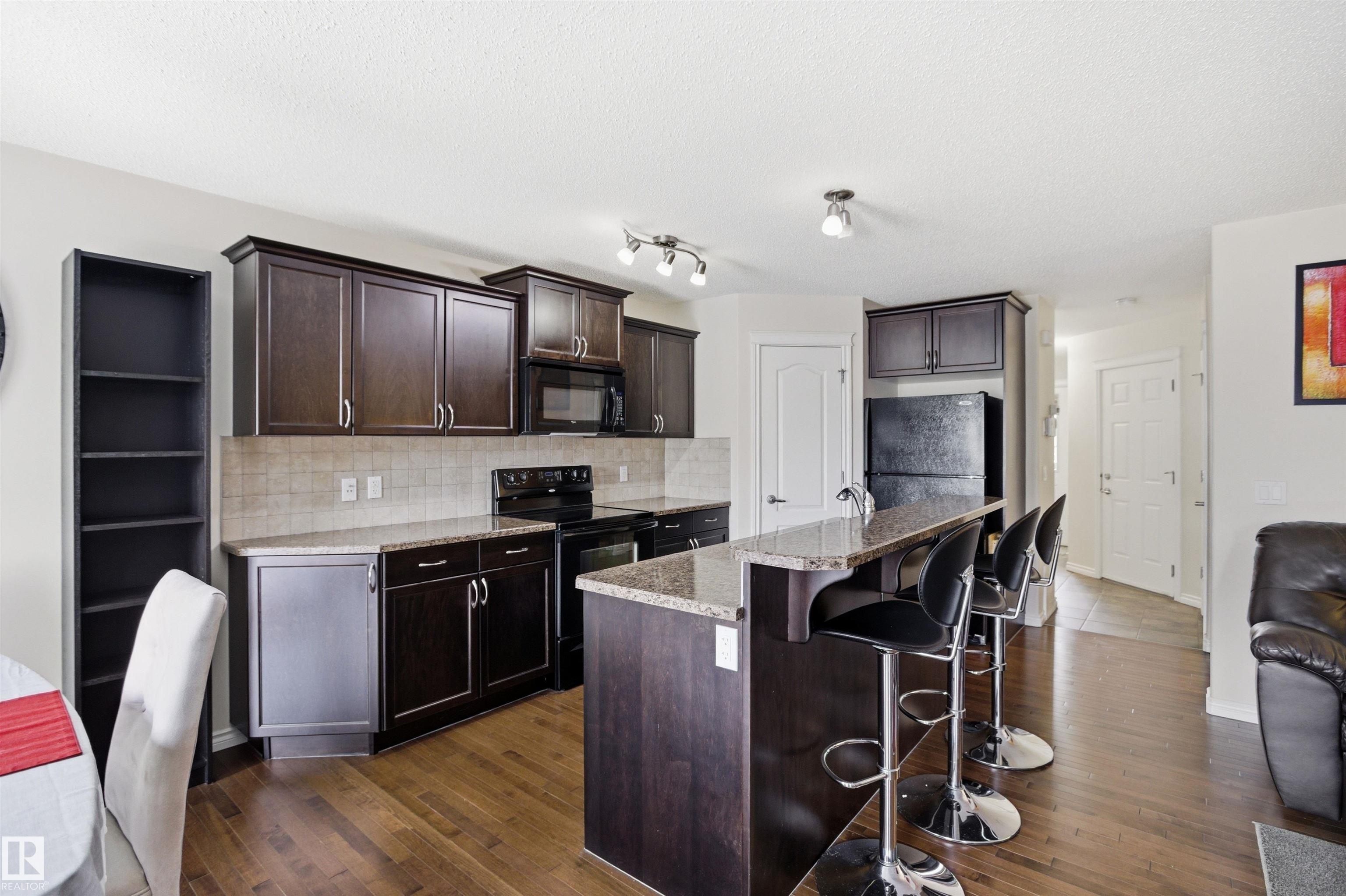 Photo 10 at 1712 64 Street SW, Walker, Edmonton