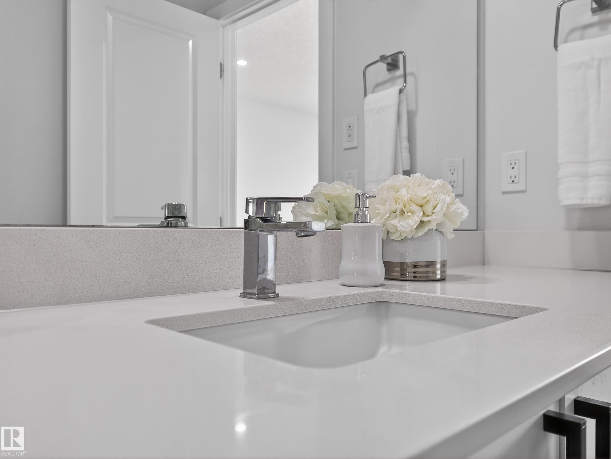 Photo 30 at 5546 Kootook Road SW, Keswick, Edmonton