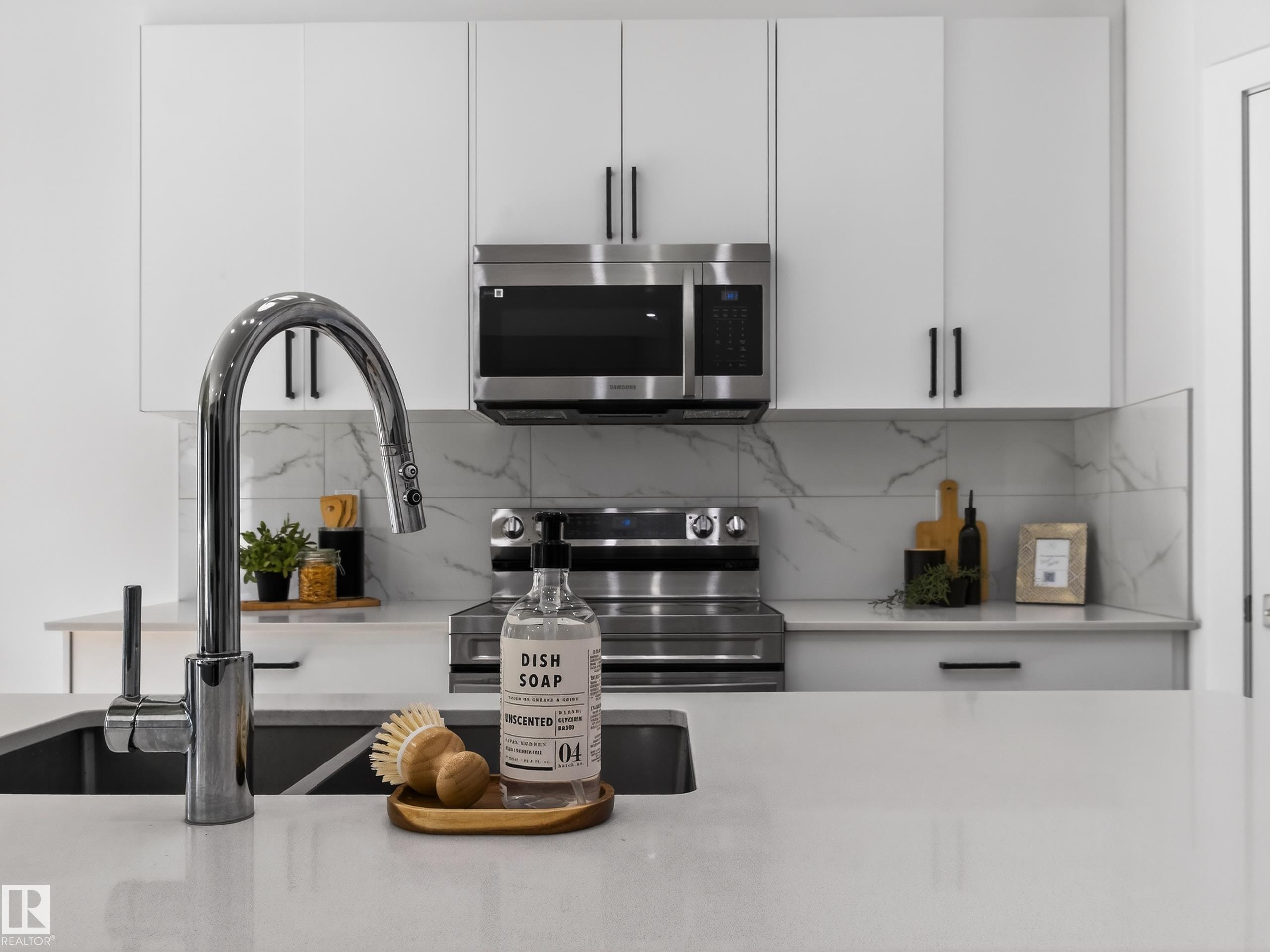 Photo 6 at 5546 Kootook Road SW, Keswick, Edmonton