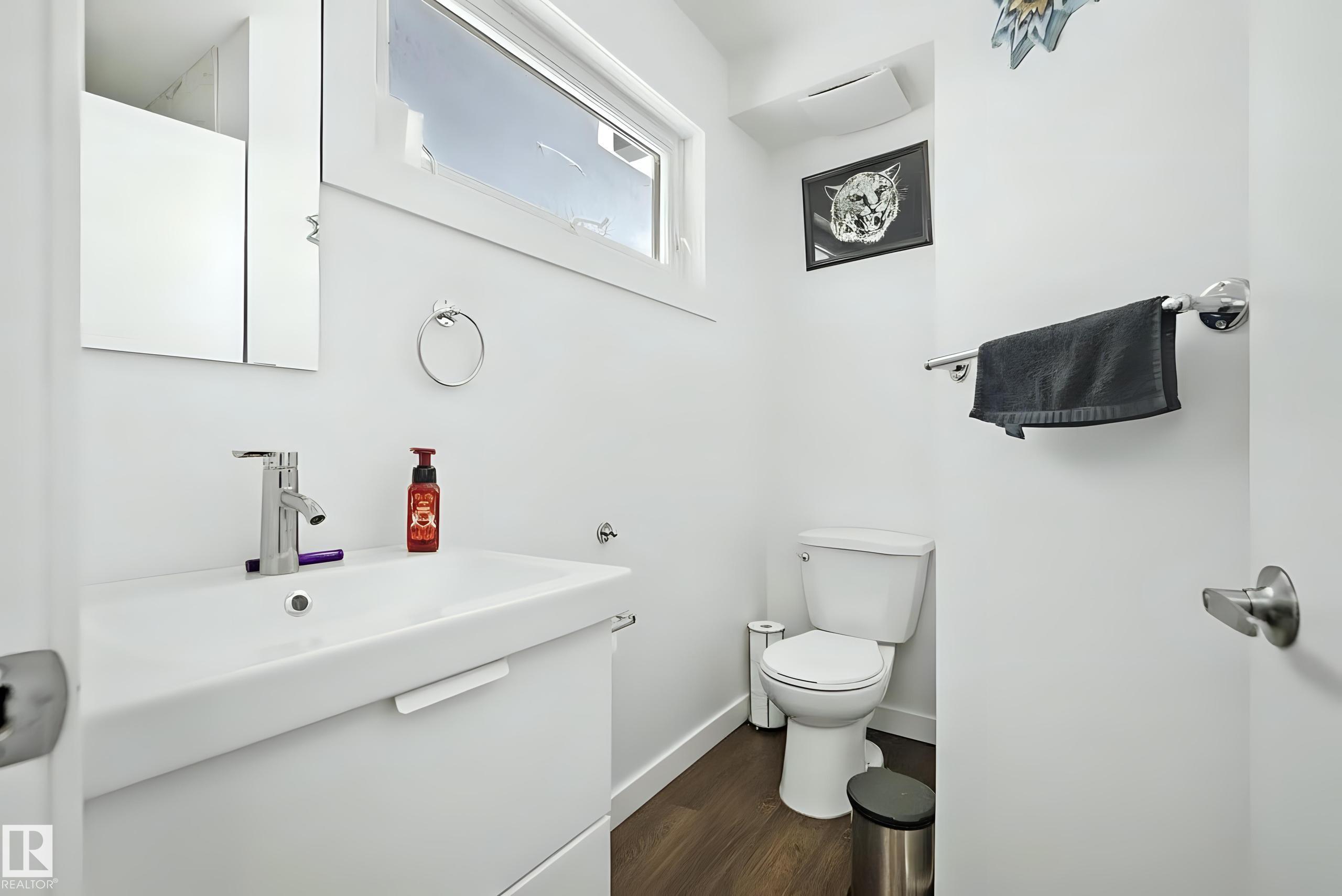 Photo 11 at 9043 52 Street NW, Ottewell, Edmonton