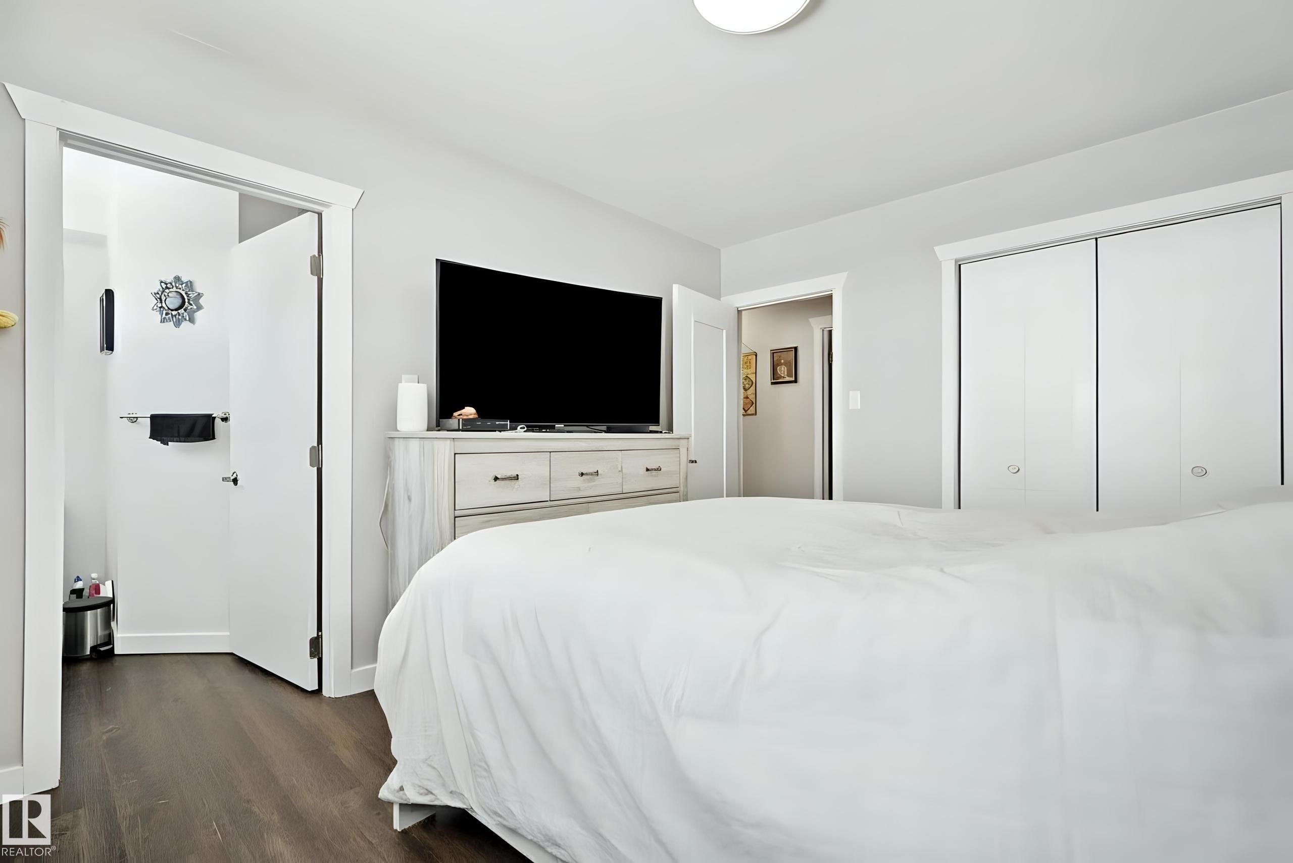 Photo 10 at 9043 52 Street NW, Ottewell, Edmonton