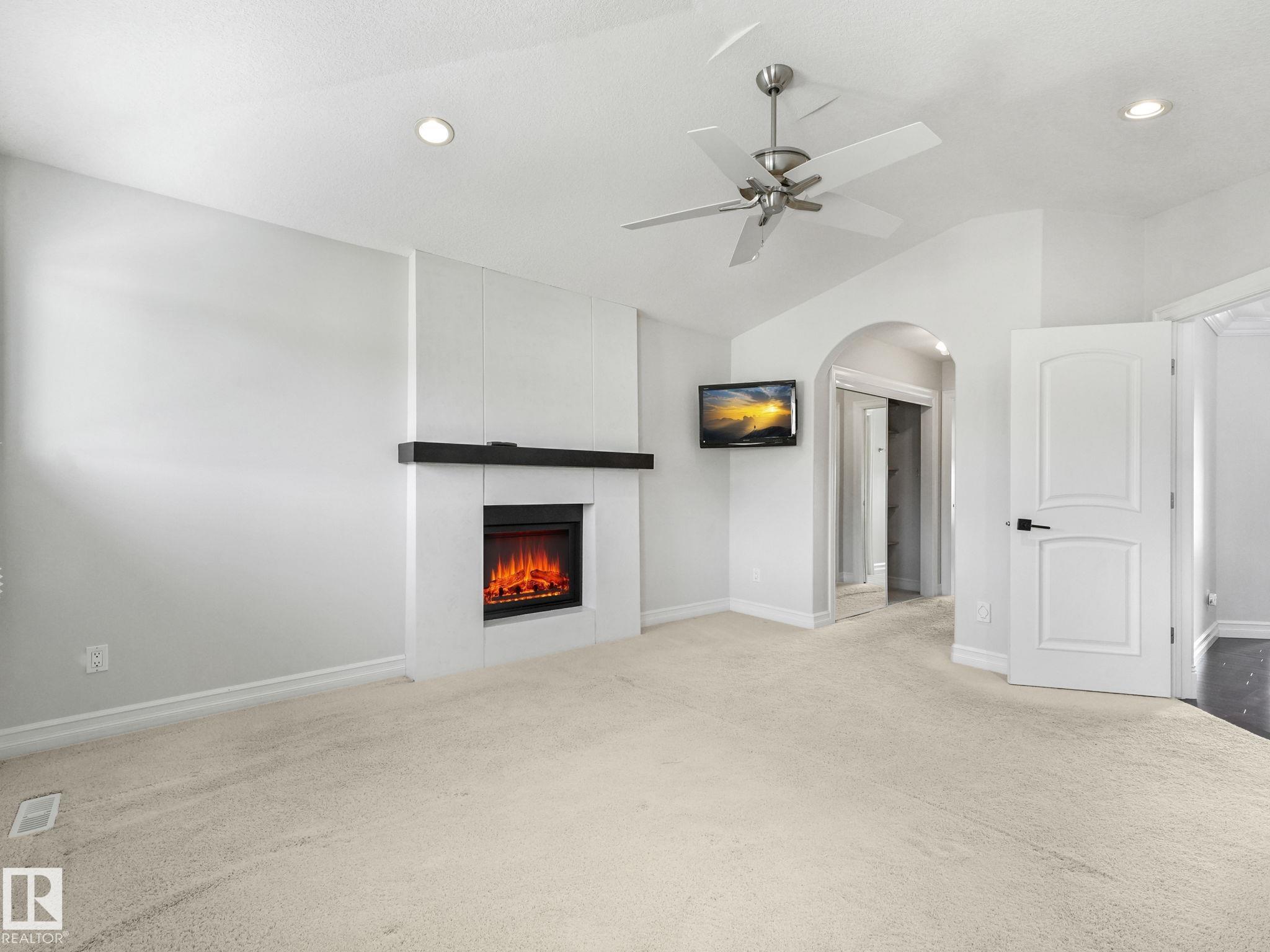 Photo 35 at 7128 169 Avenue NW, Schonsee, Edmonton