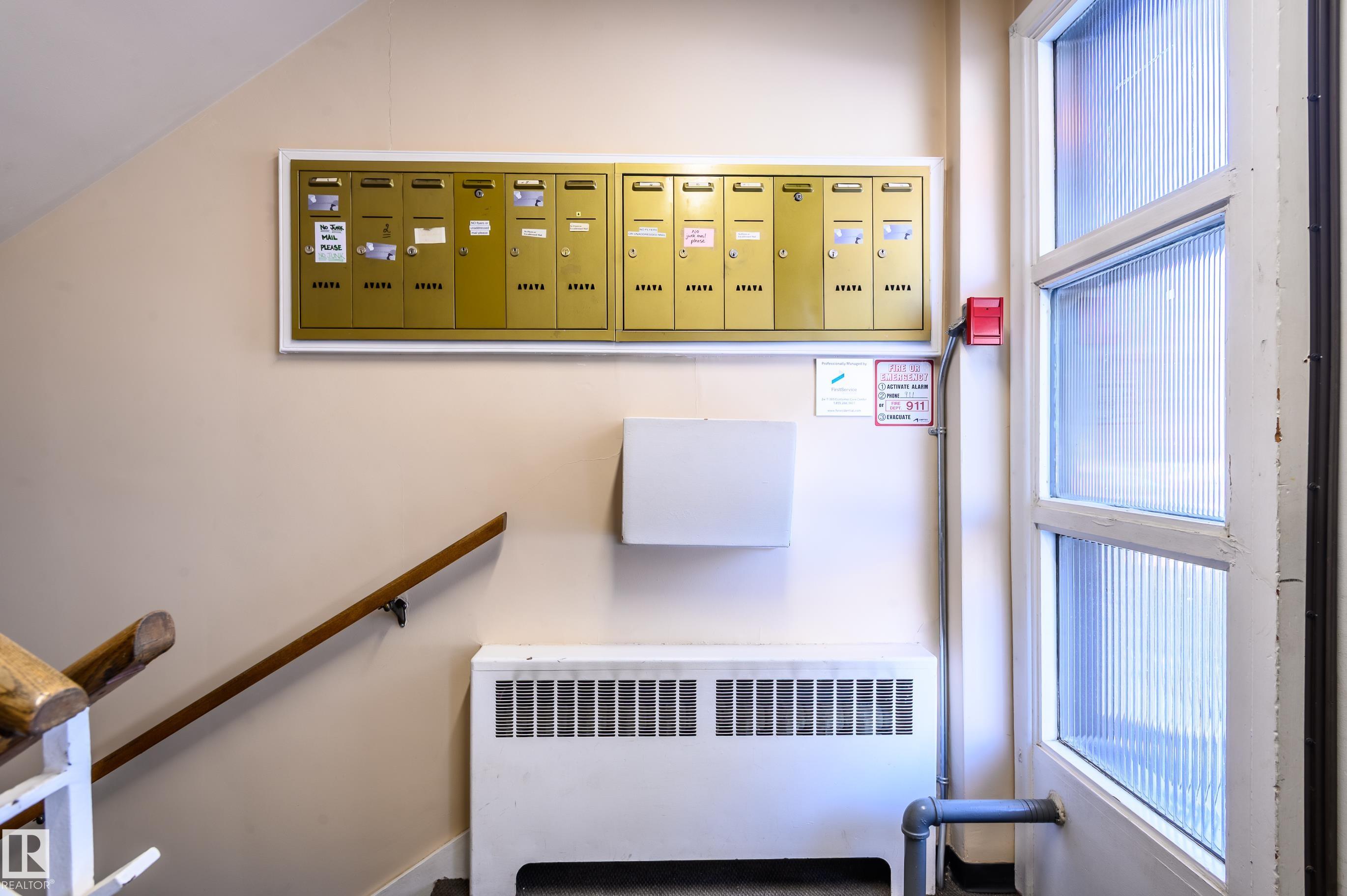 Photo 8 at 12 - 6805 112 Street NW, Parkallen, Edmonton