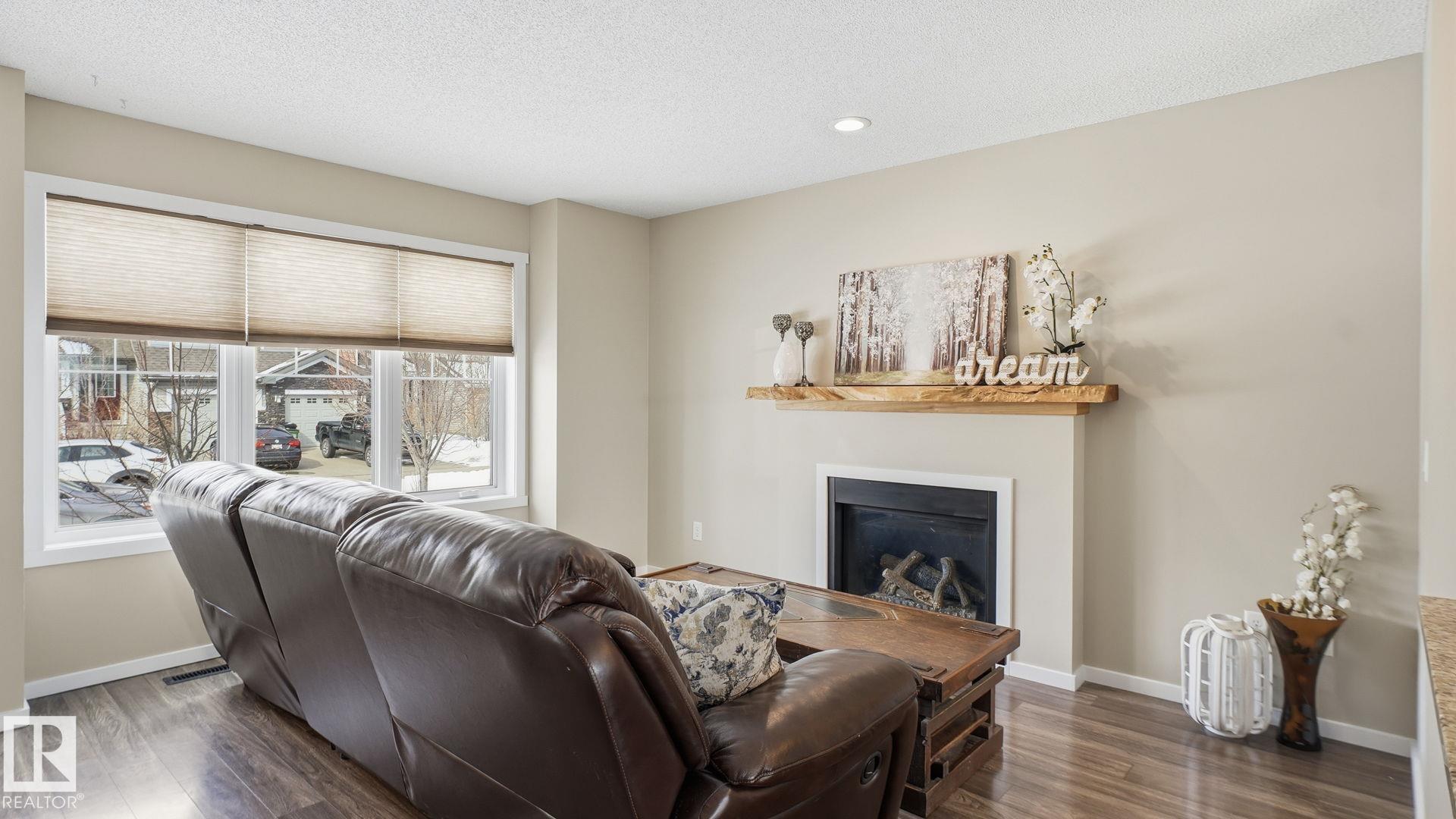 1015 162 Street SW, Glenridding Heights, Edmonton