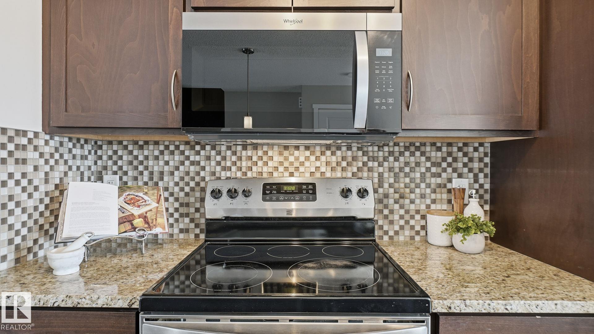 Photo 25 at 1015 162 Street SW, Glenridding Heights, Edmonton