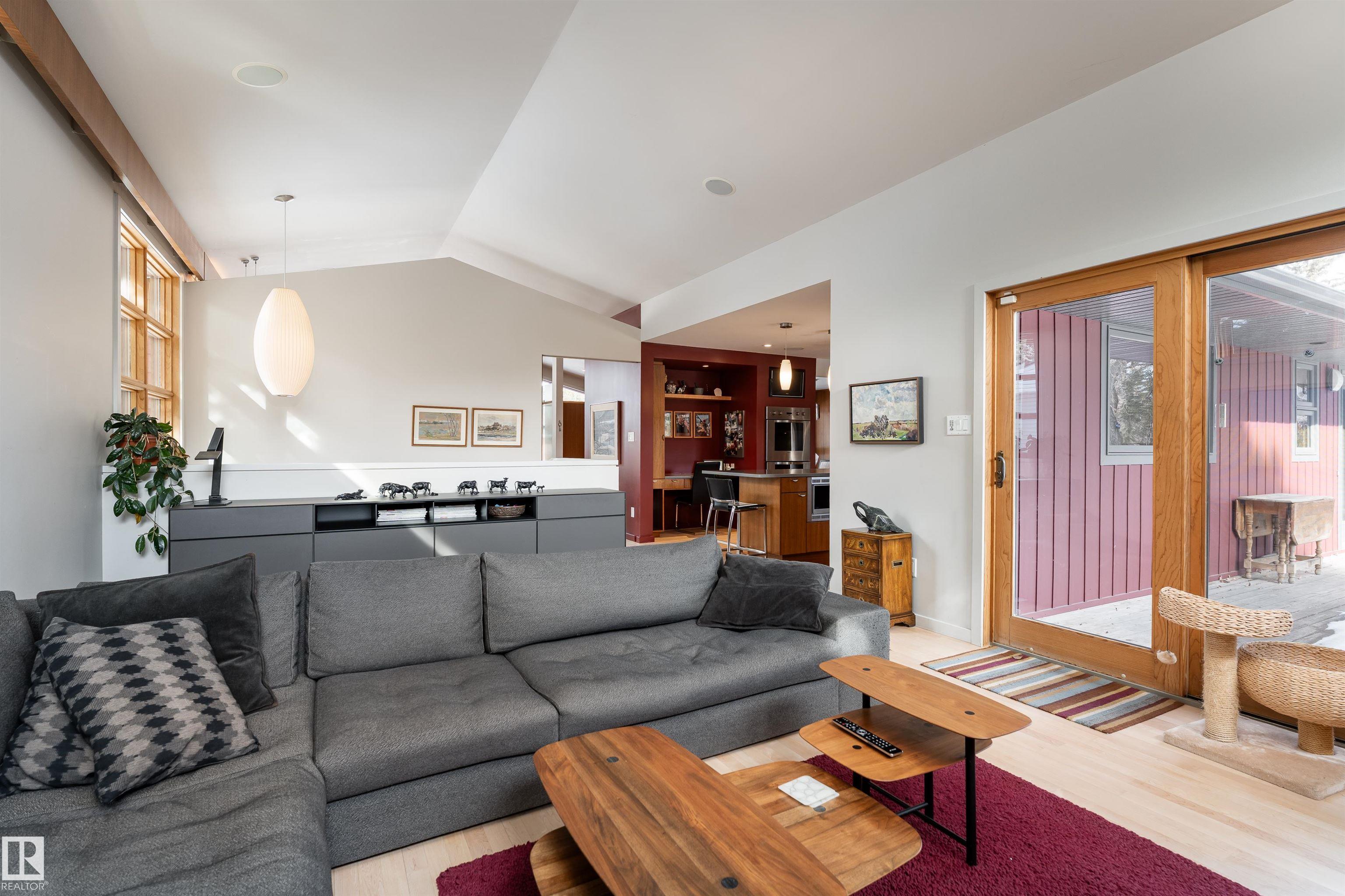 Photo 16 at 9715 141 Street NW, Crestwood, Edmonton