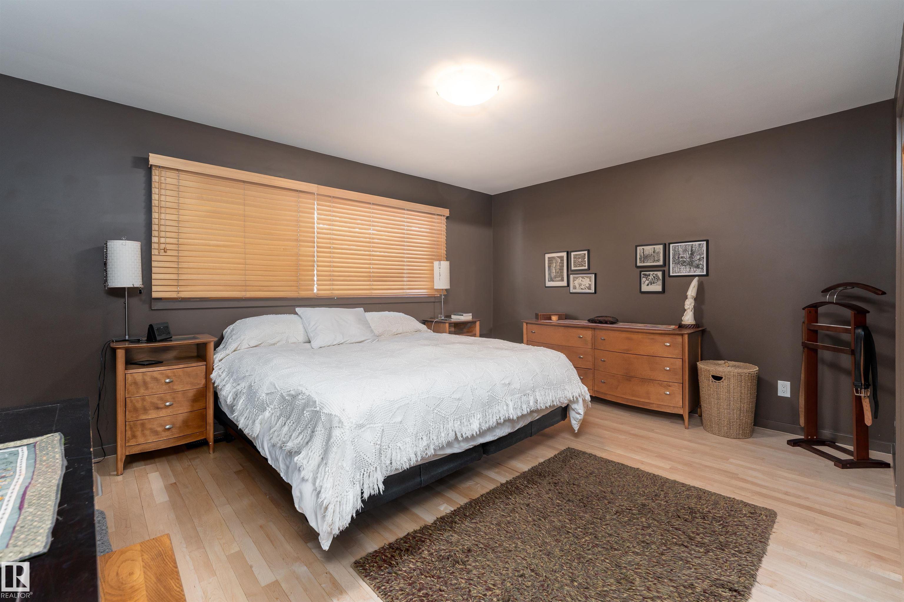 Photo 22 at 9715 141 Street NW, Crestwood, Edmonton