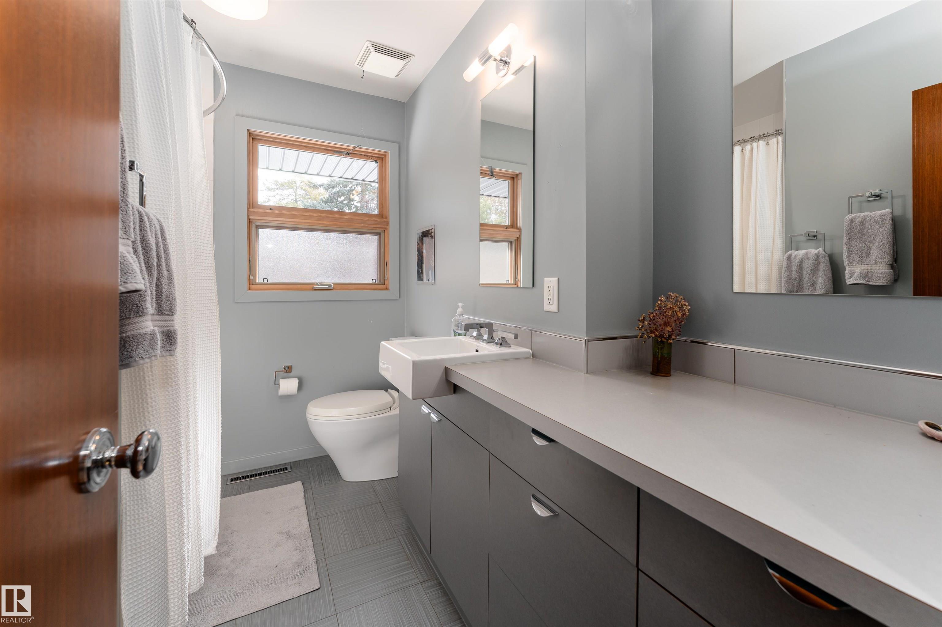 Photo 30 at 9715 141 Street NW, Crestwood, Edmonton