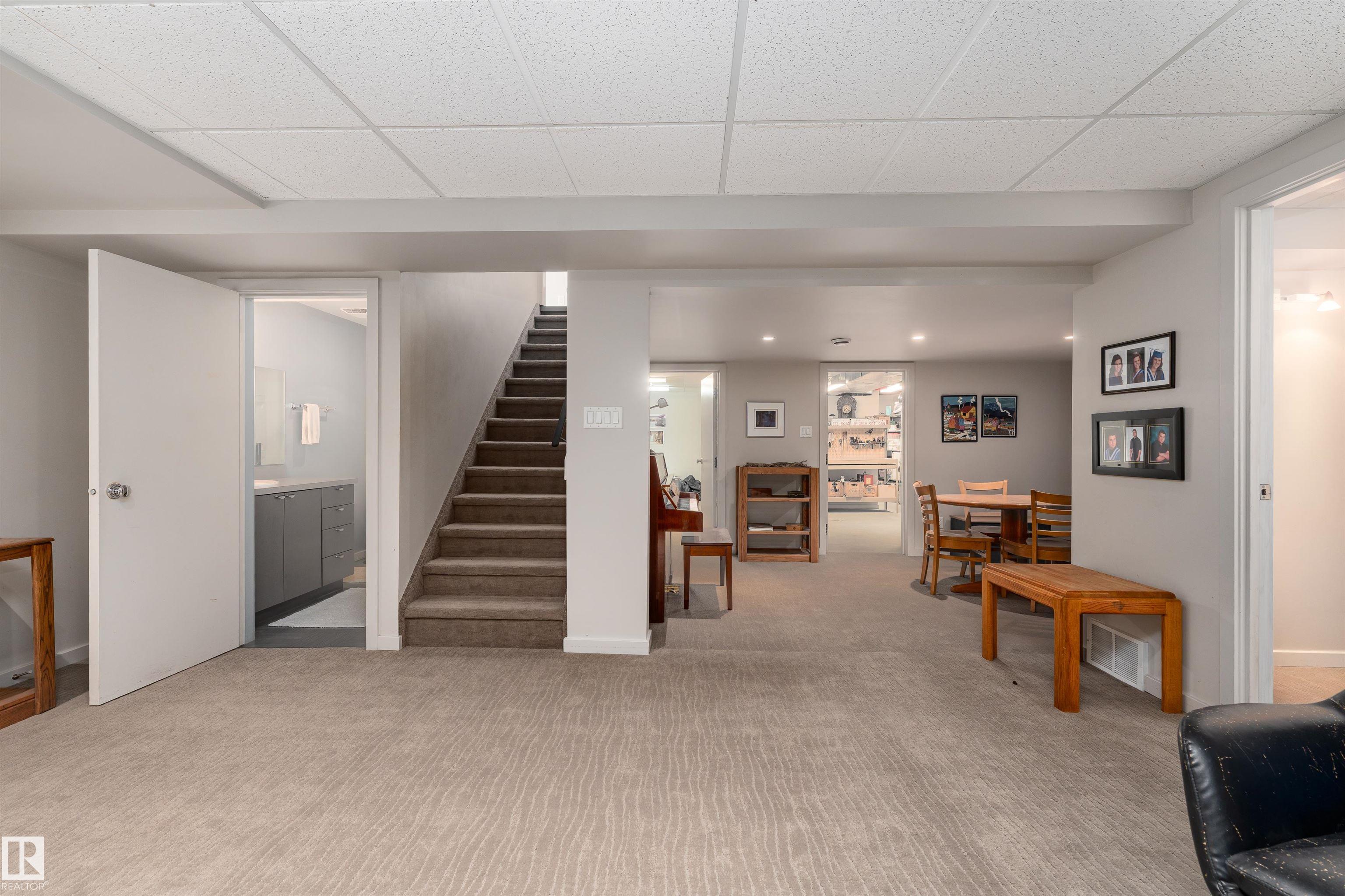 Photo 37 at 9715 141 Street NW, Crestwood, Edmonton