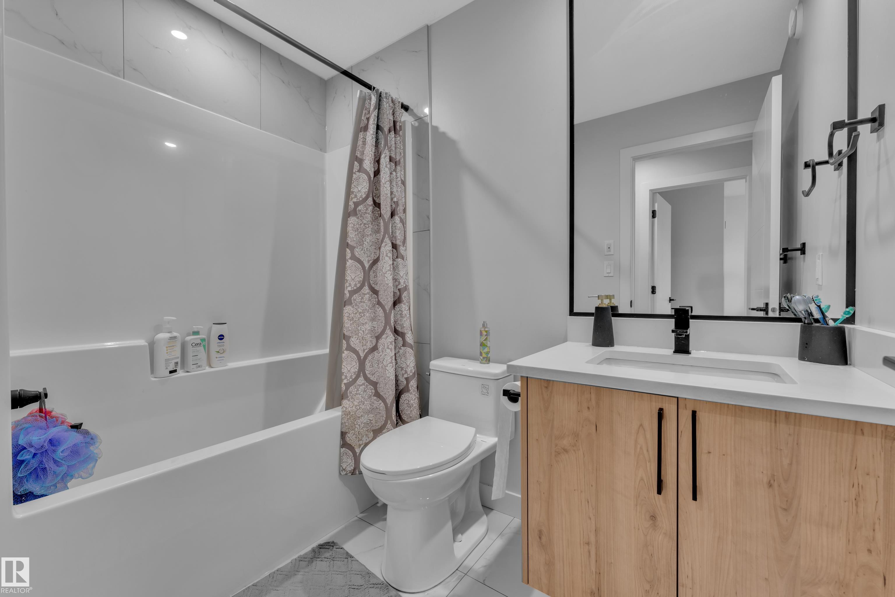 Photo 37 at 3615 42 Avenue, Triomphe Estates, Beaumont