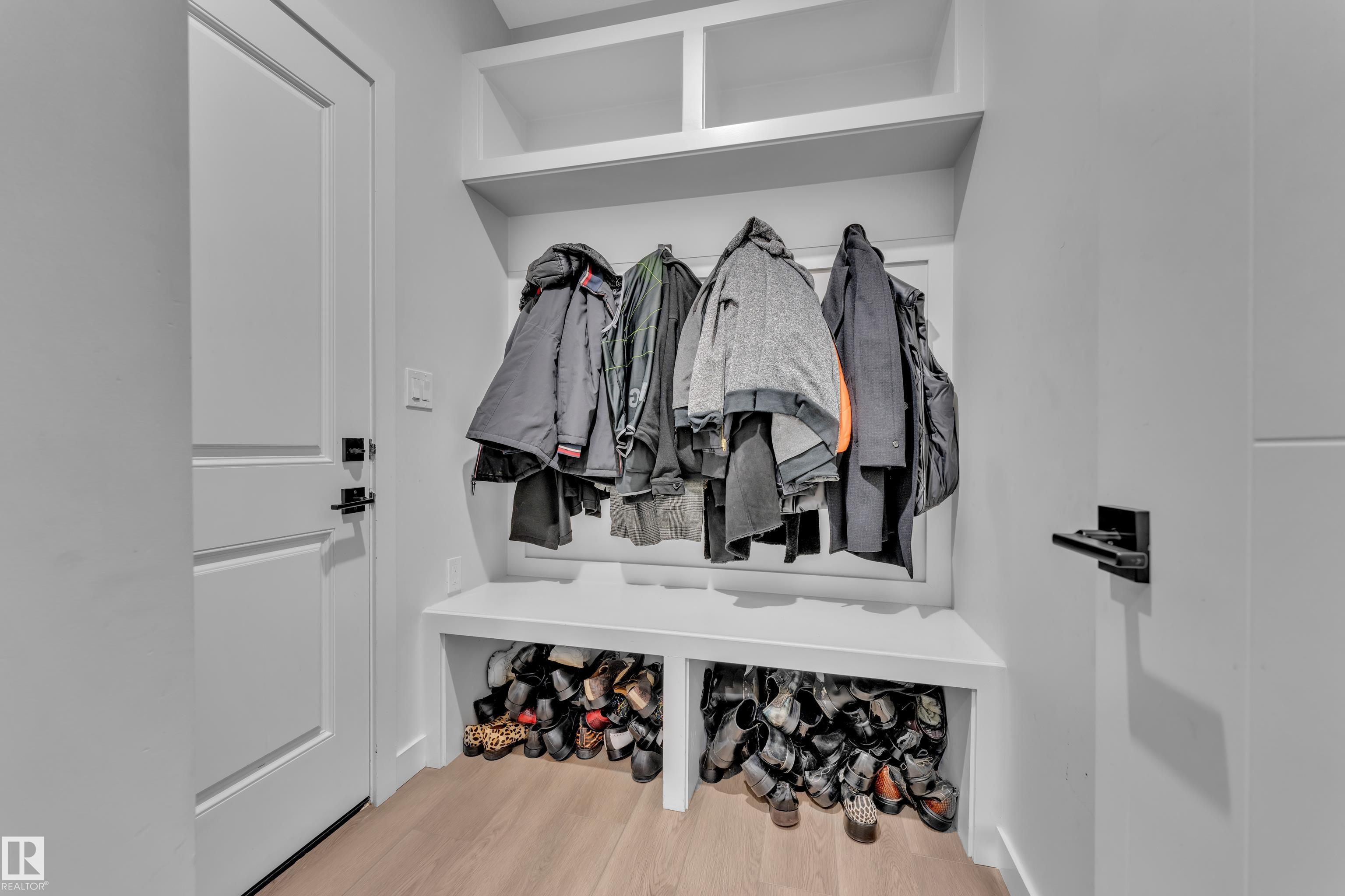 Photo 9 at 3615 42 Avenue, Triomphe Estates, Beaumont