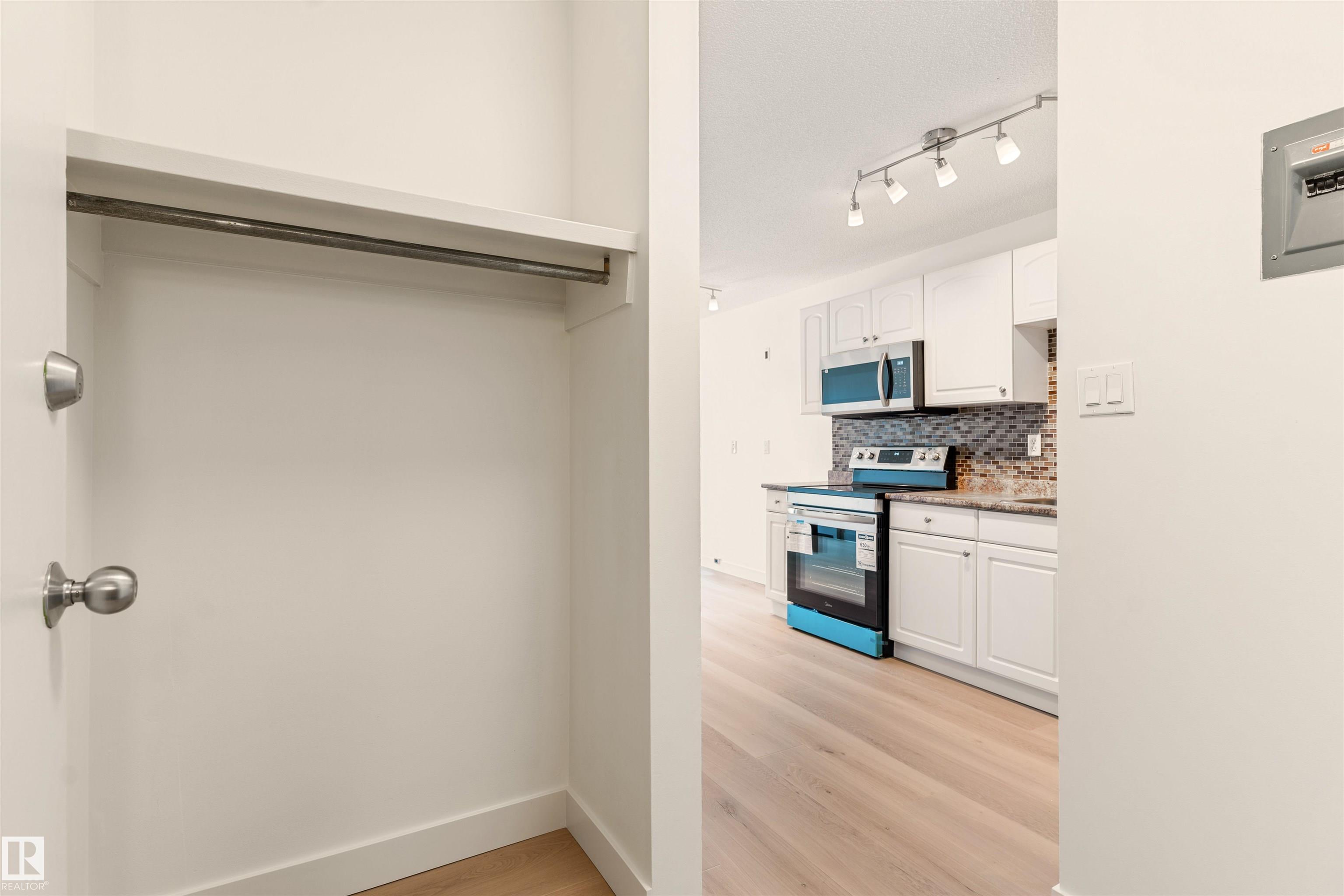 109 - 11429 124 Street NW, Inglewood, Edmonton