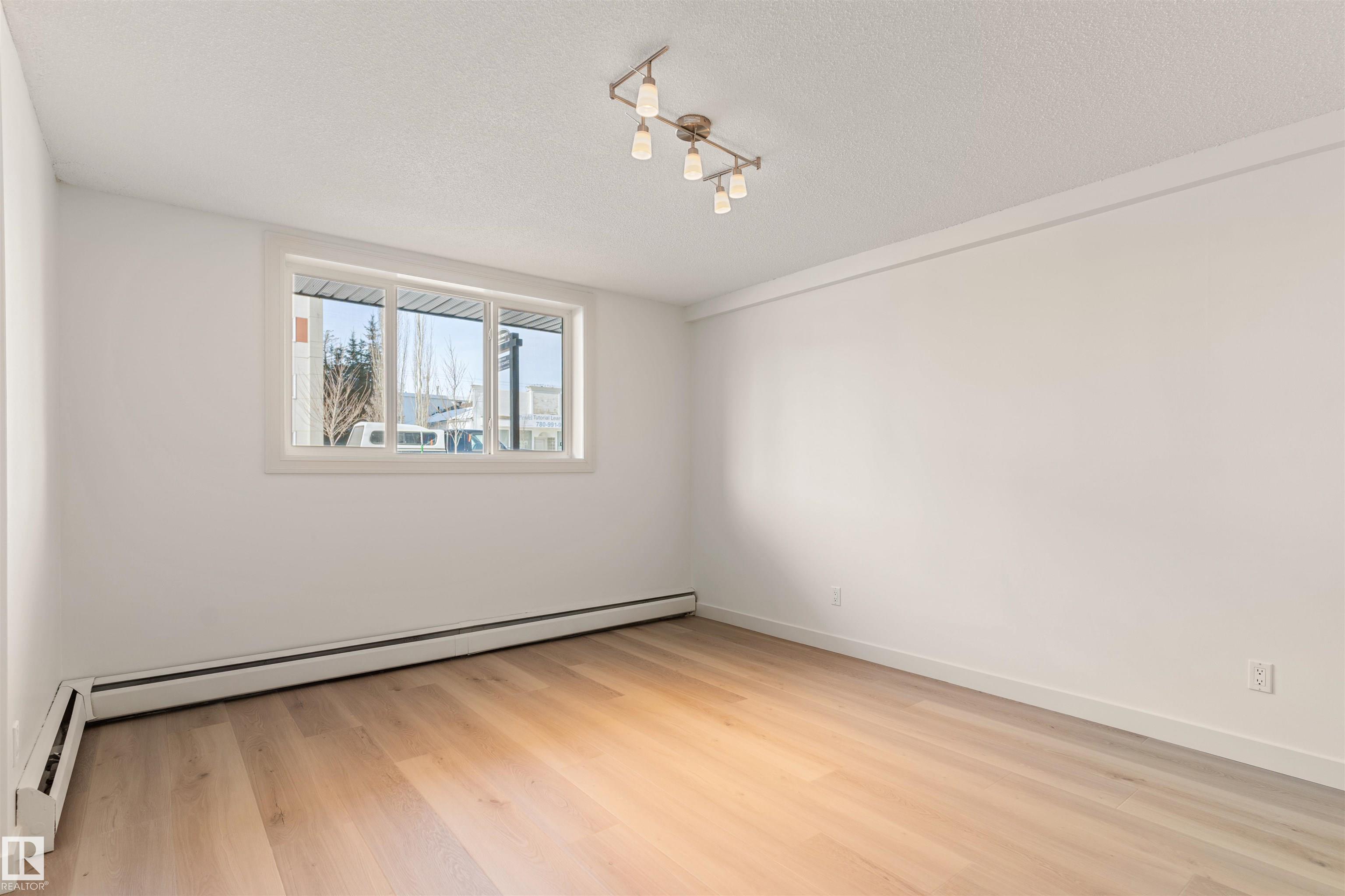 Photo 21 at 109 - 11429 124 Street NW, Inglewood, Edmonton