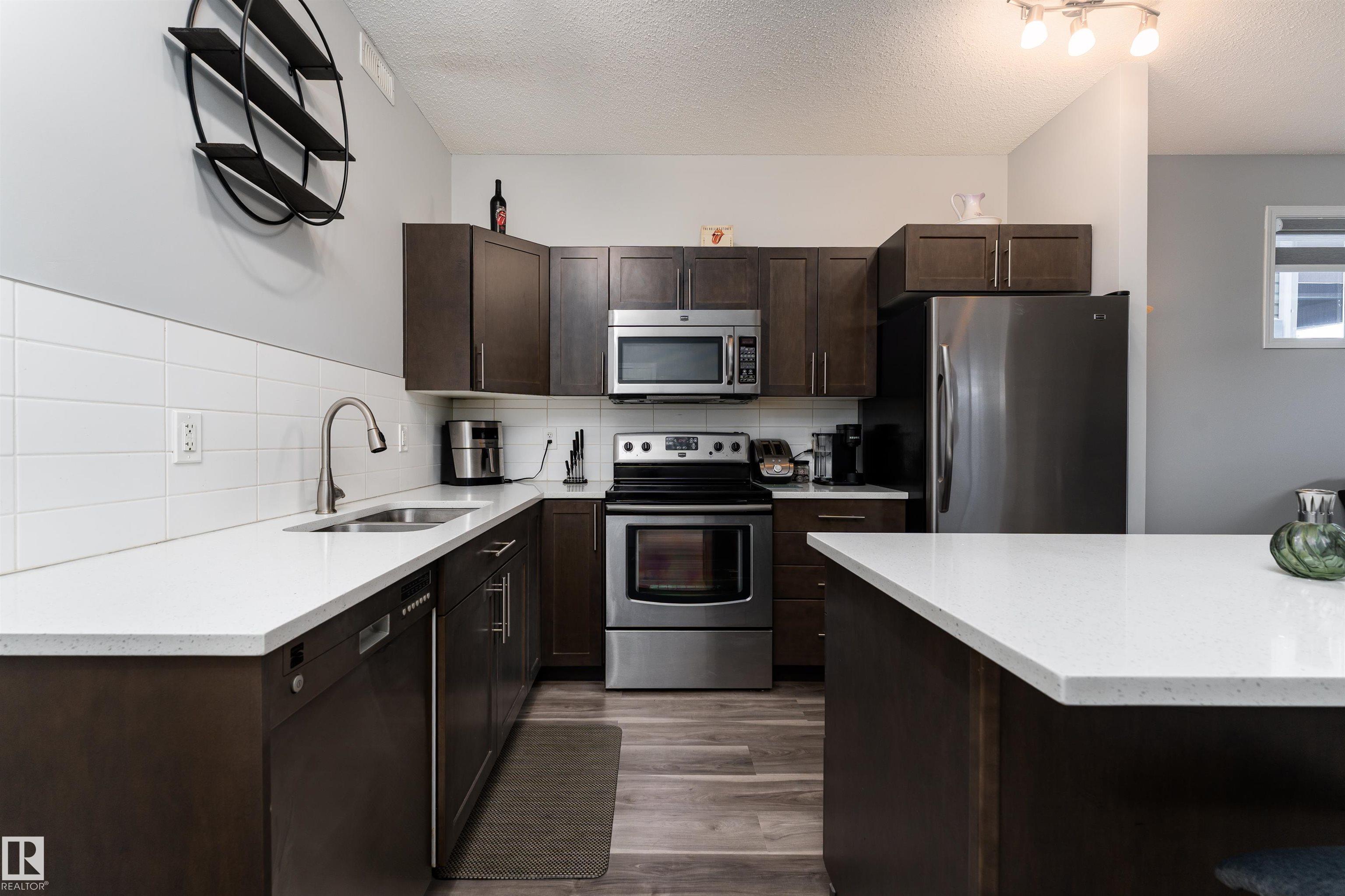 Photo 12 at 23 - 6520 2 Avenue SW, Charlesworth, Edmonton