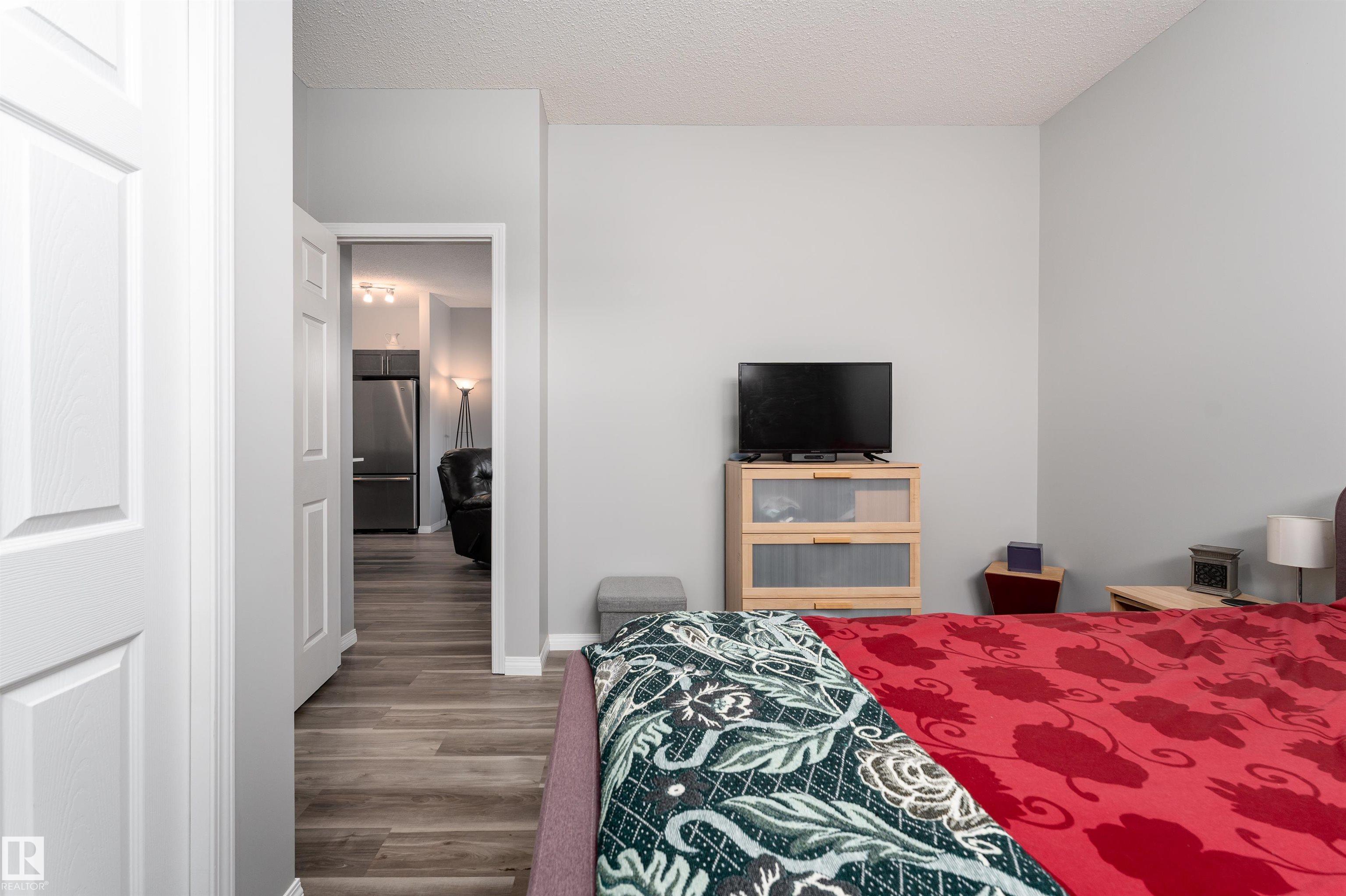 Photo 19 at 23 - 6520 2 Avenue SW, Charlesworth, Edmonton