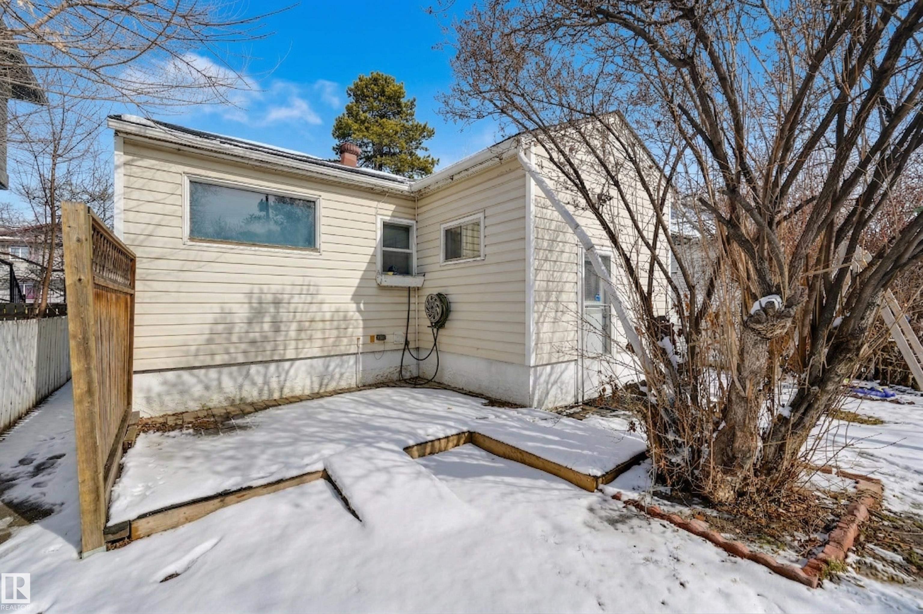 Photo 23 at 7449 83 Avenue NW, Kenilworth, Edmonton