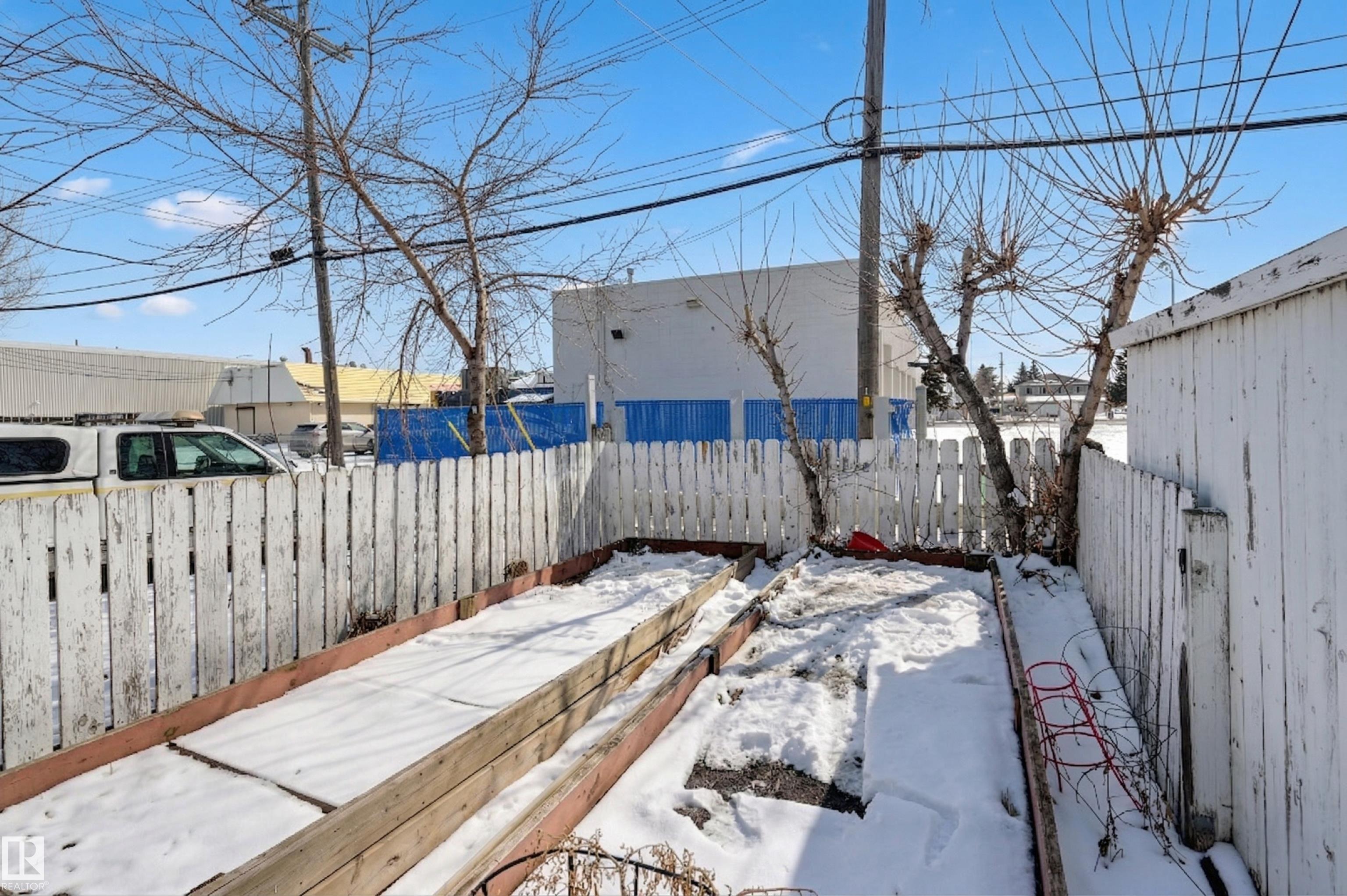 Photo 28 at 7449 83 Avenue NW, Kenilworth, Edmonton