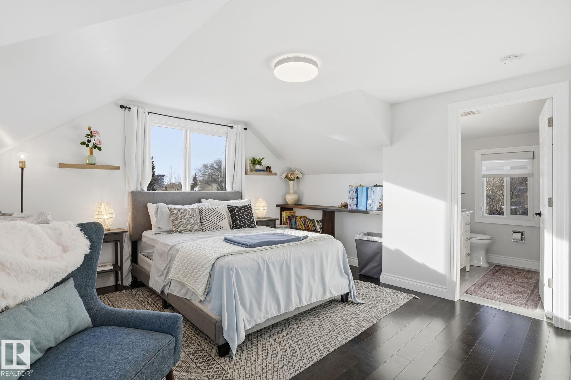 Photo 21 at 15702 86 Avenue NW, Lynnwood, Edmonton