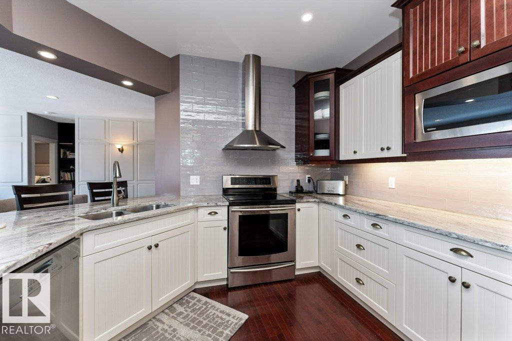 Photo 12 at 304 Caldwell Close NW, Cameron Heights, Edmonton