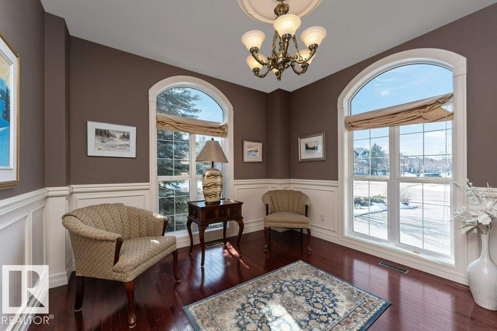 Photo 14 at 304 Caldwell Close NW, Cameron Heights, Edmonton