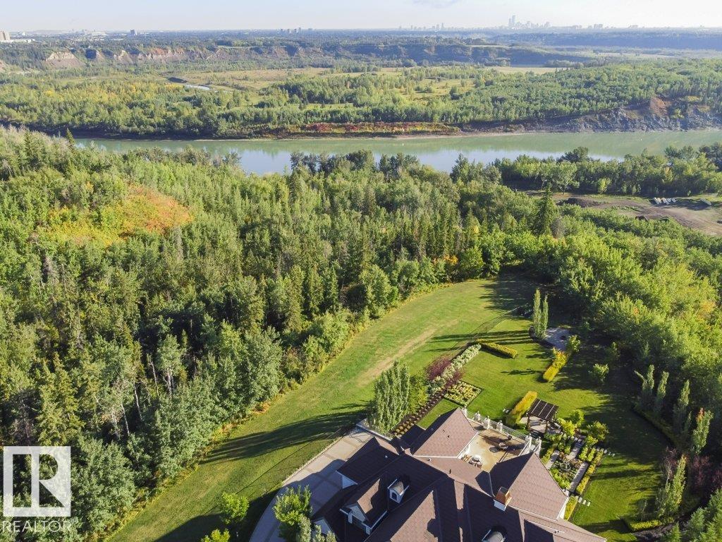 Photo 45 at 304 Caldwell Close NW, Cameron Heights, Edmonton