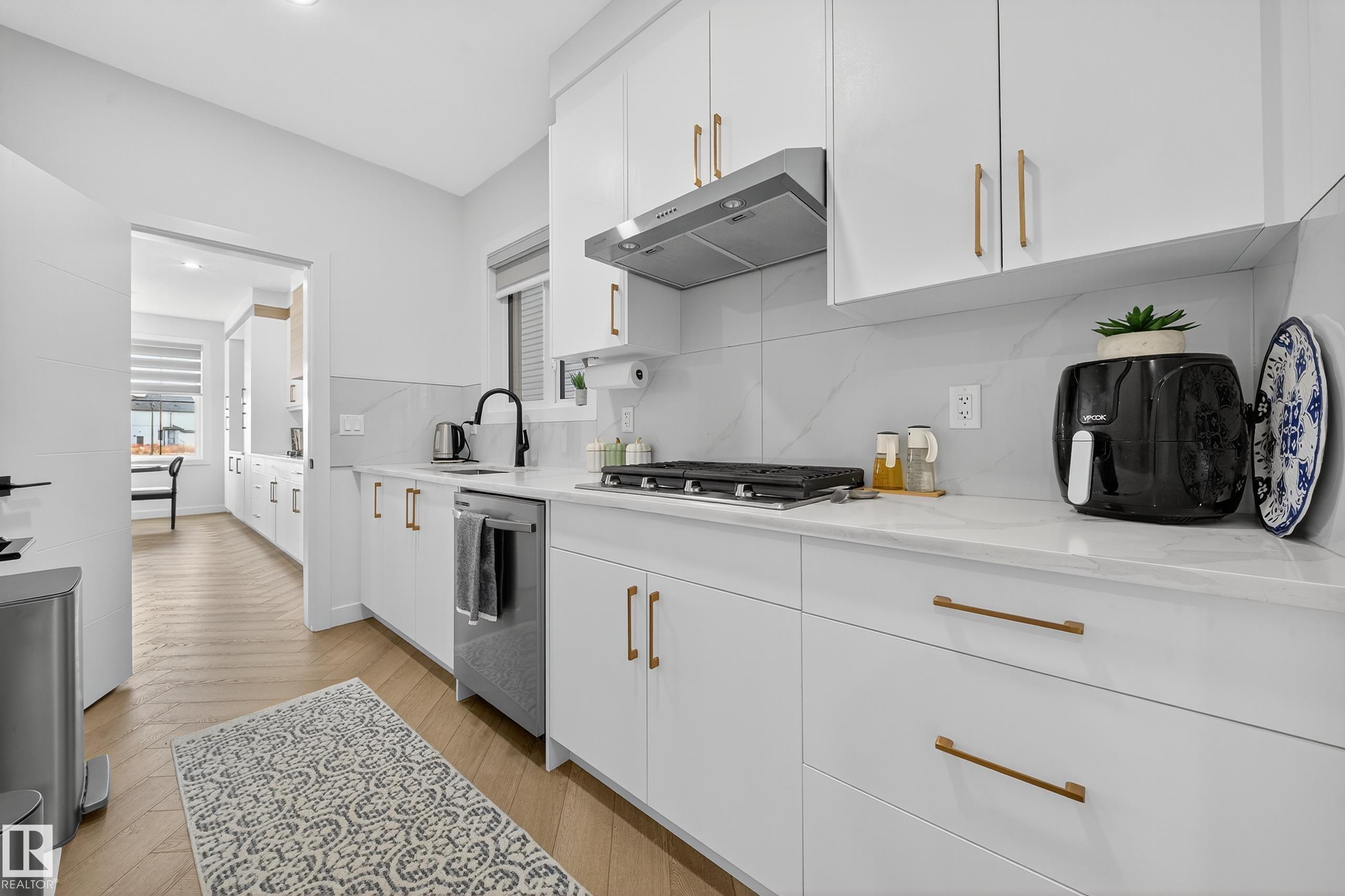 Photo 14 at 16527 3 Street NE, Quarry Ridge, Edmonton