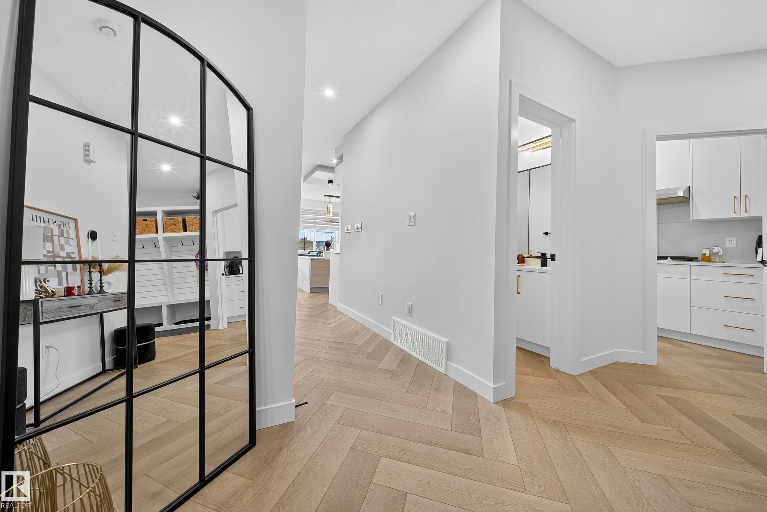 Photo 9 at 16527 3 Street NE, Quarry Ridge, Edmonton