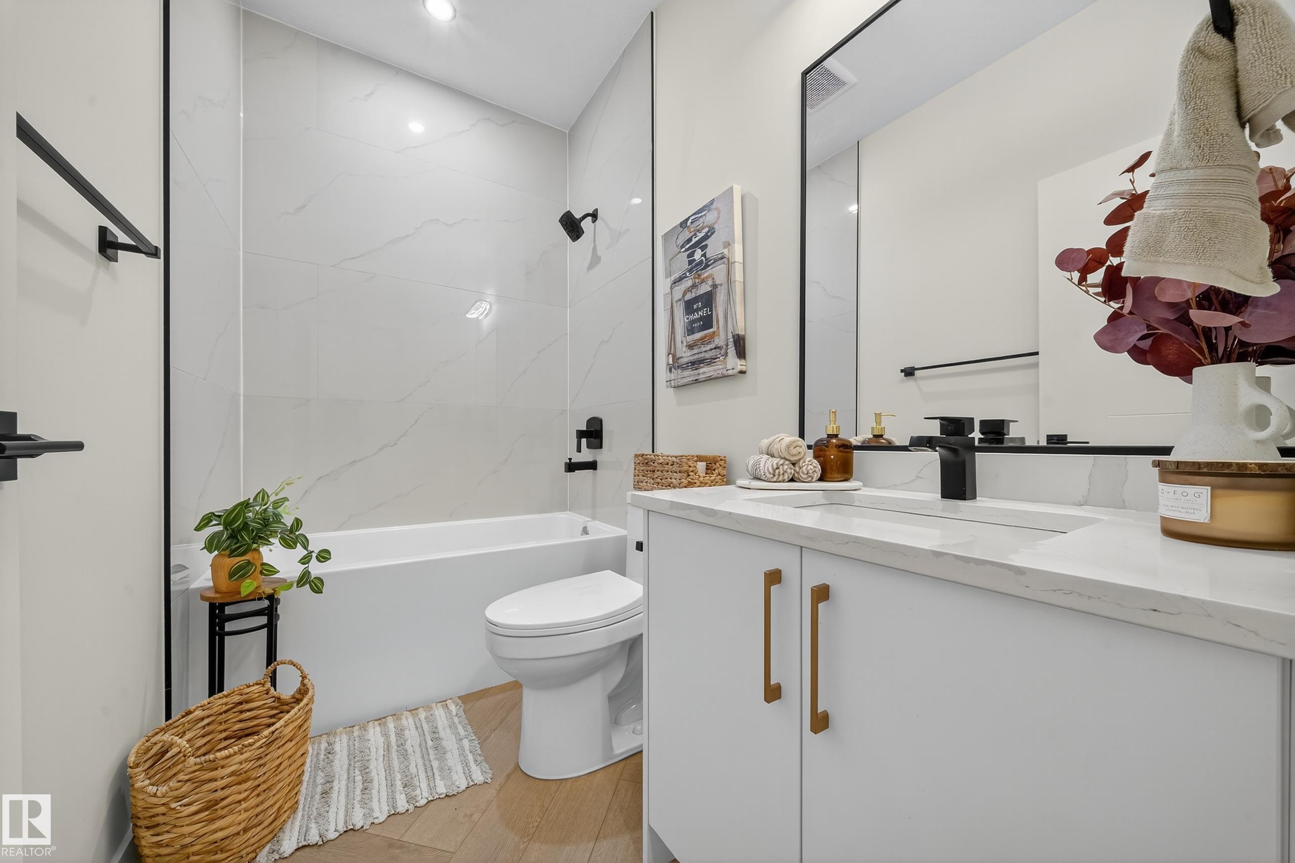 Photo 10 at 16527 3 Street NE, Quarry Ridge, Edmonton