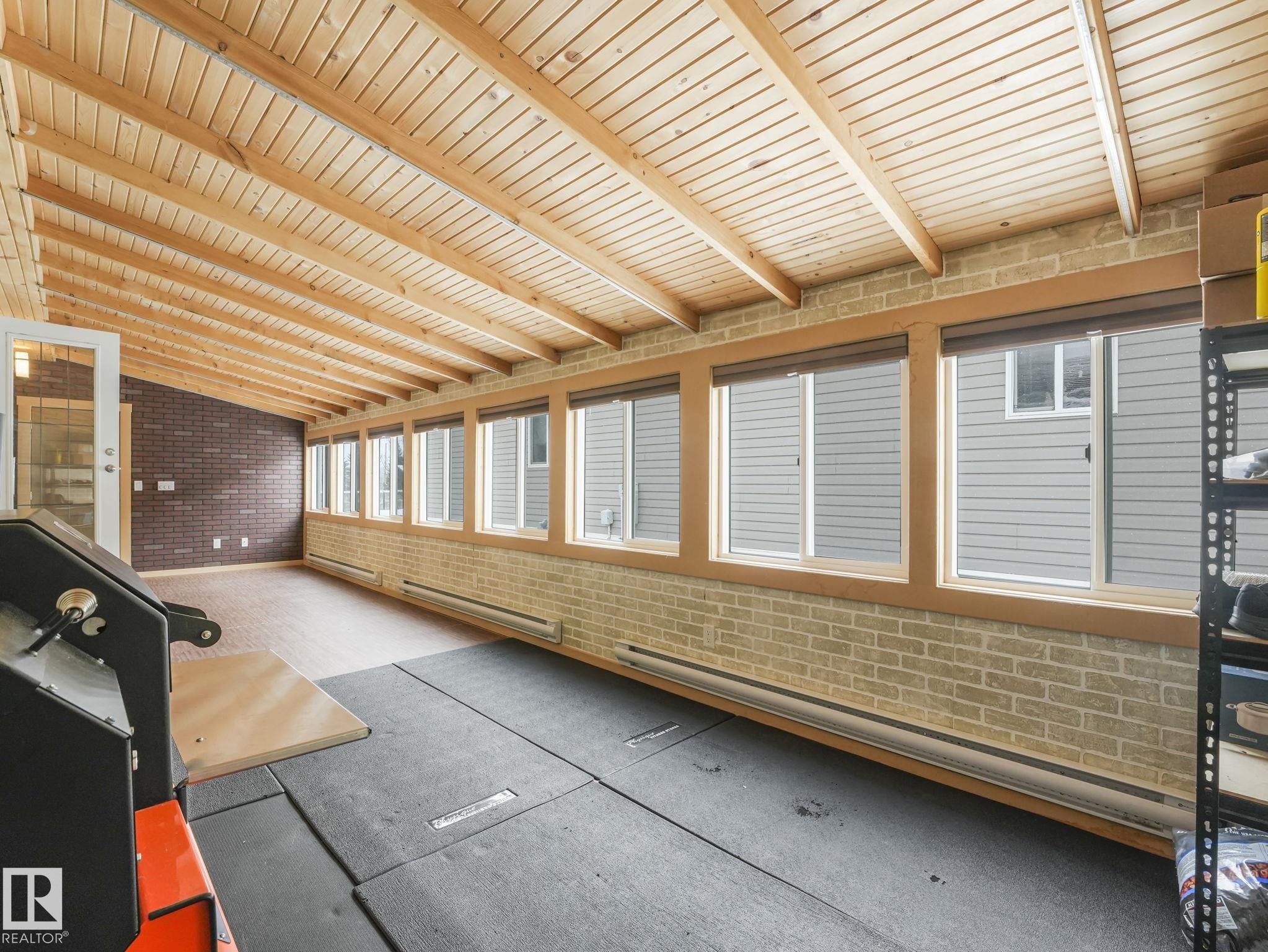 1634 66 Ave - Maple Ridge MH PA NW 4