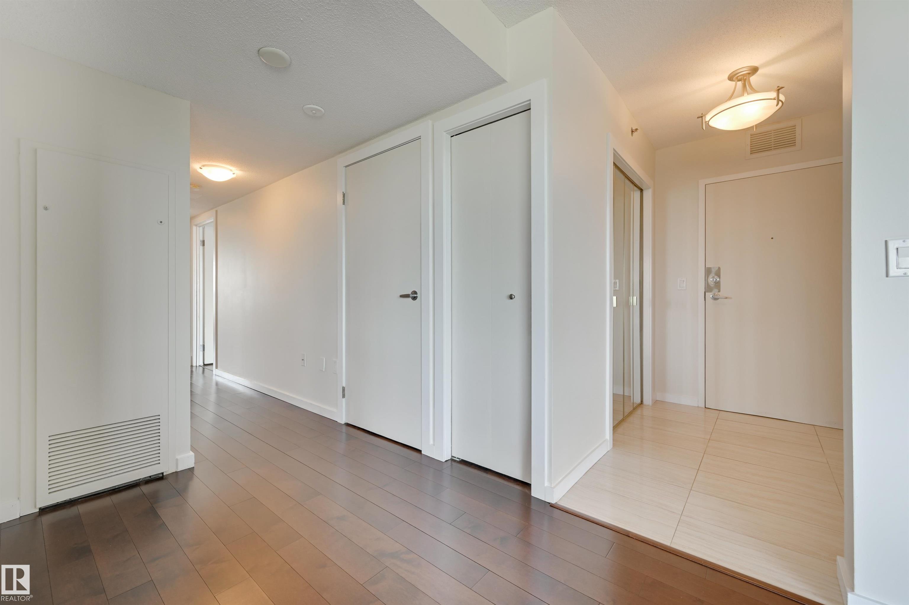 Photo 26 at 1003 - 12319 Jasper Avenue NW, Wîhkwêntôwin, Edmonton