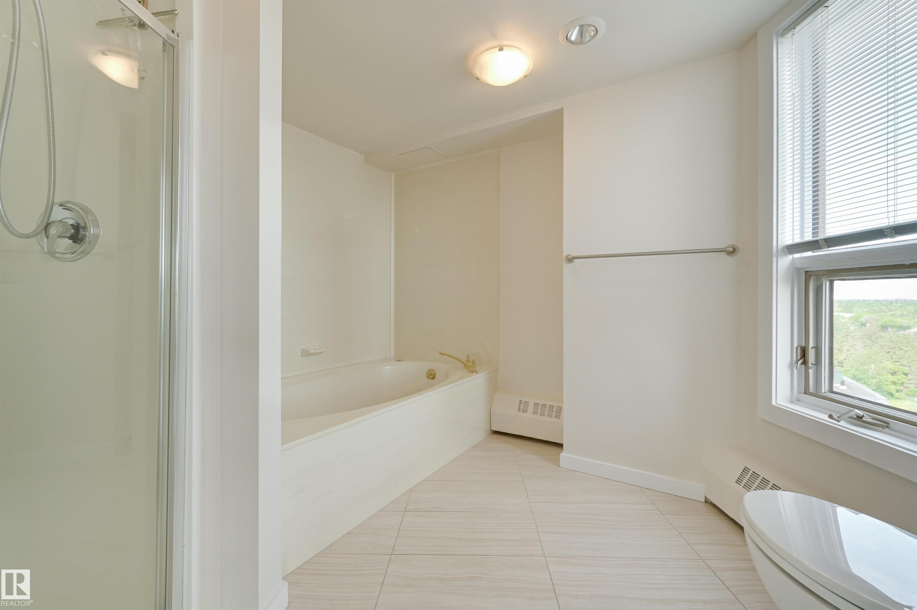 Photo 33 at 1003 - 12319 Jasper Avenue NW, Wîhkwêntôwin, Edmonton