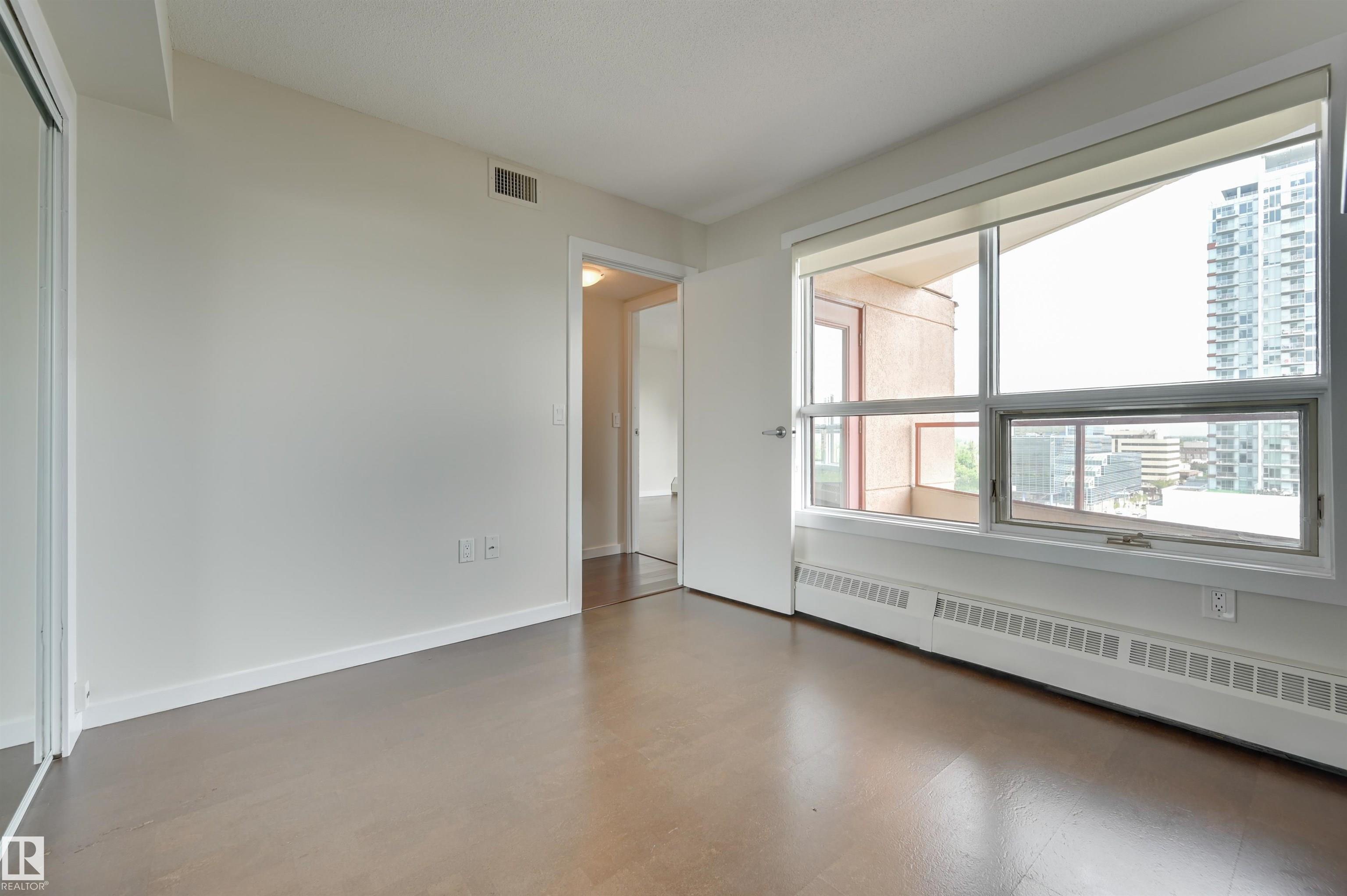 Photo 36 at 1003 - 12319 Jasper Avenue NW, Wîhkwêntôwin, Edmonton