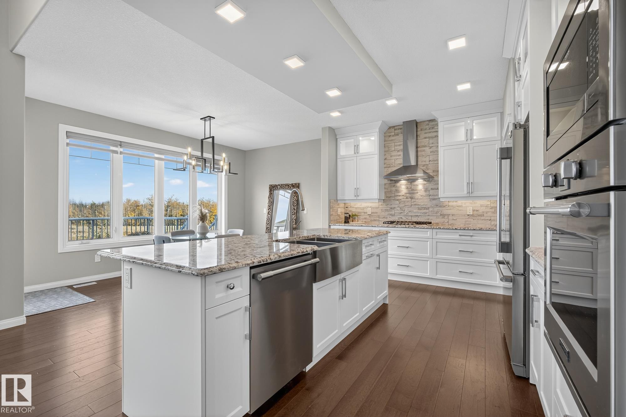 Photo 11 at 3419 Chickadee Drive NW, Starling, Edmonton