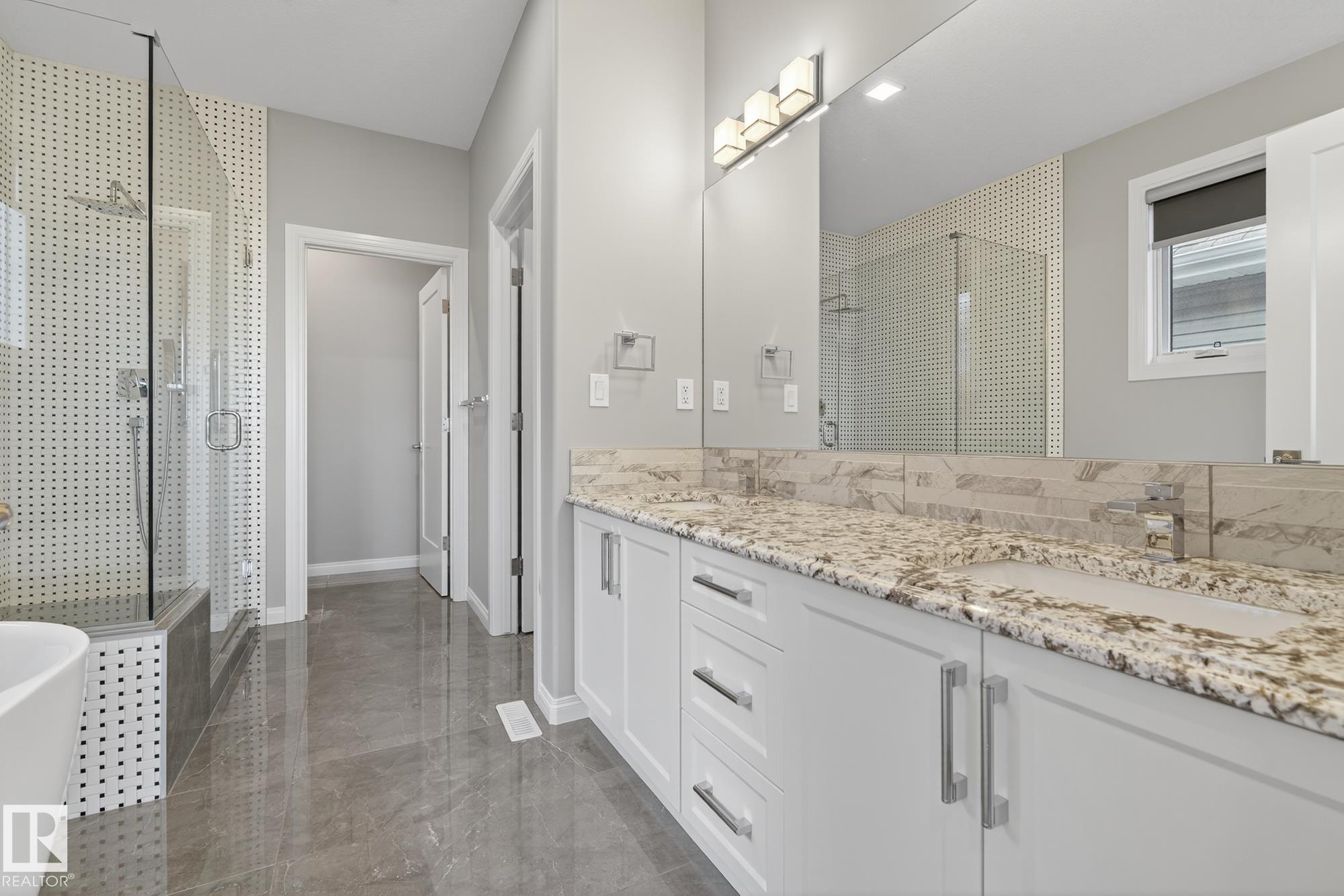 Photo 39 at 3419 Chickadee Drive NW, Starling, Edmonton