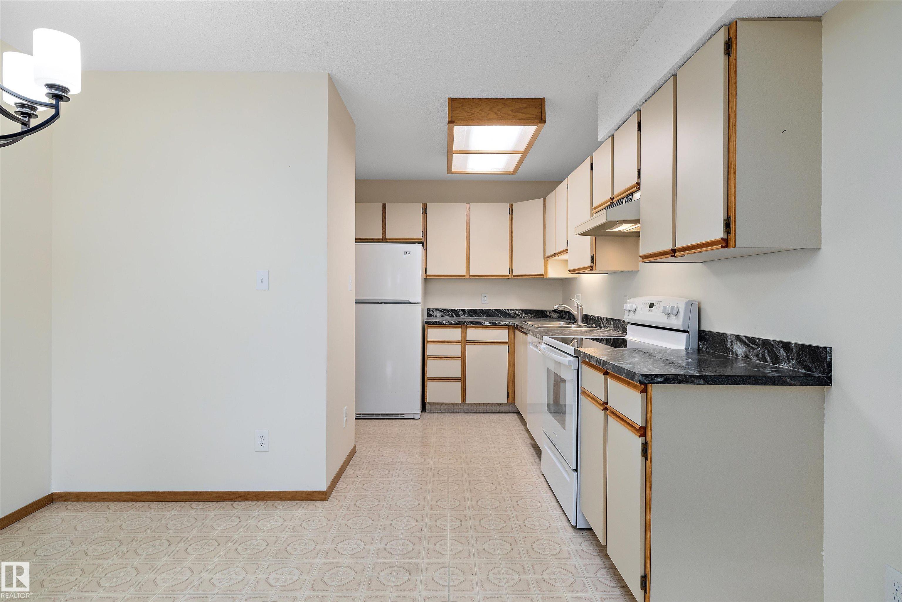 Photo 12 at 101 - 4812 51 Avenue, Downtown, Stony Plain