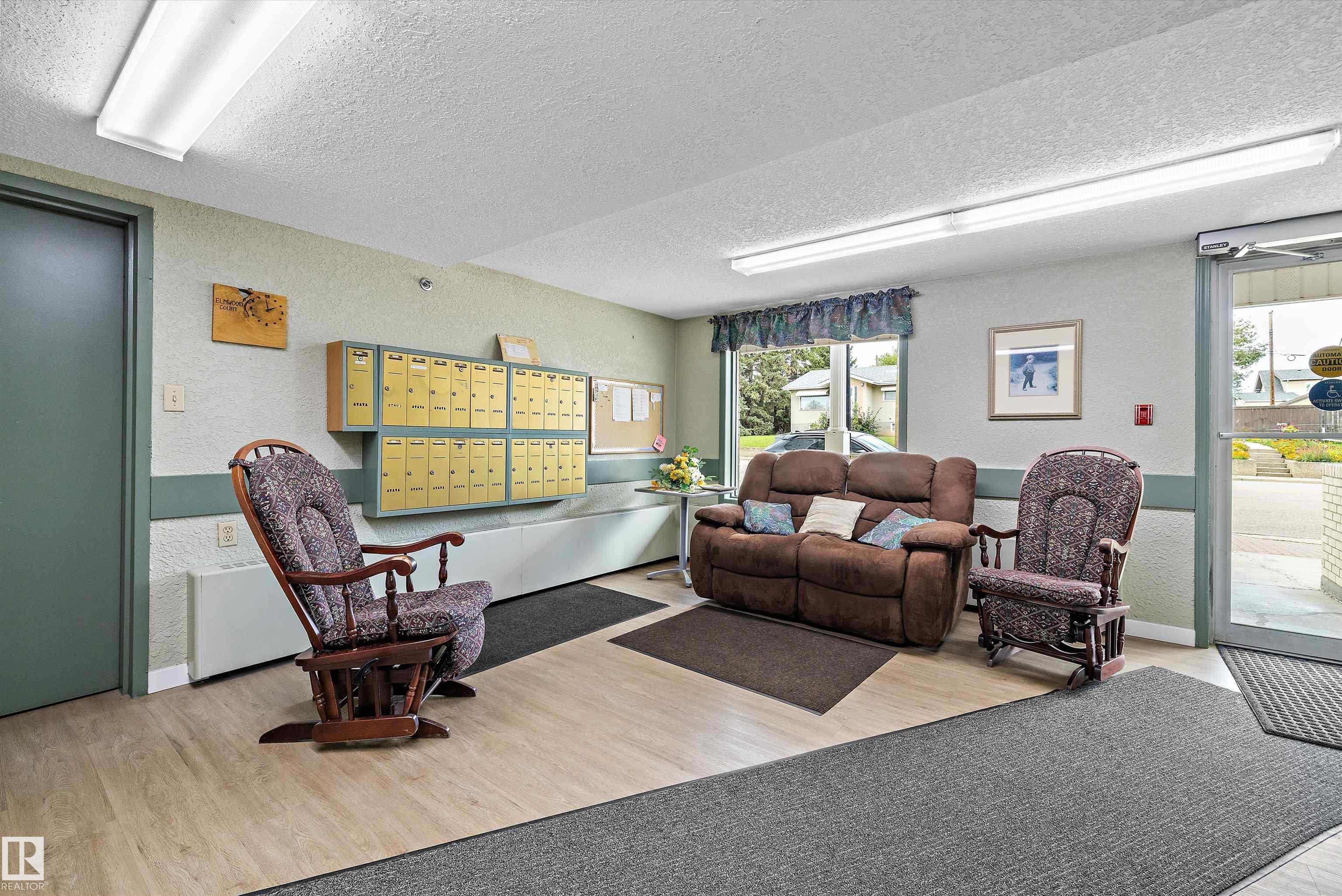 Photo 33 at 101 - 4812 51 Avenue, Downtown, Stony Plain