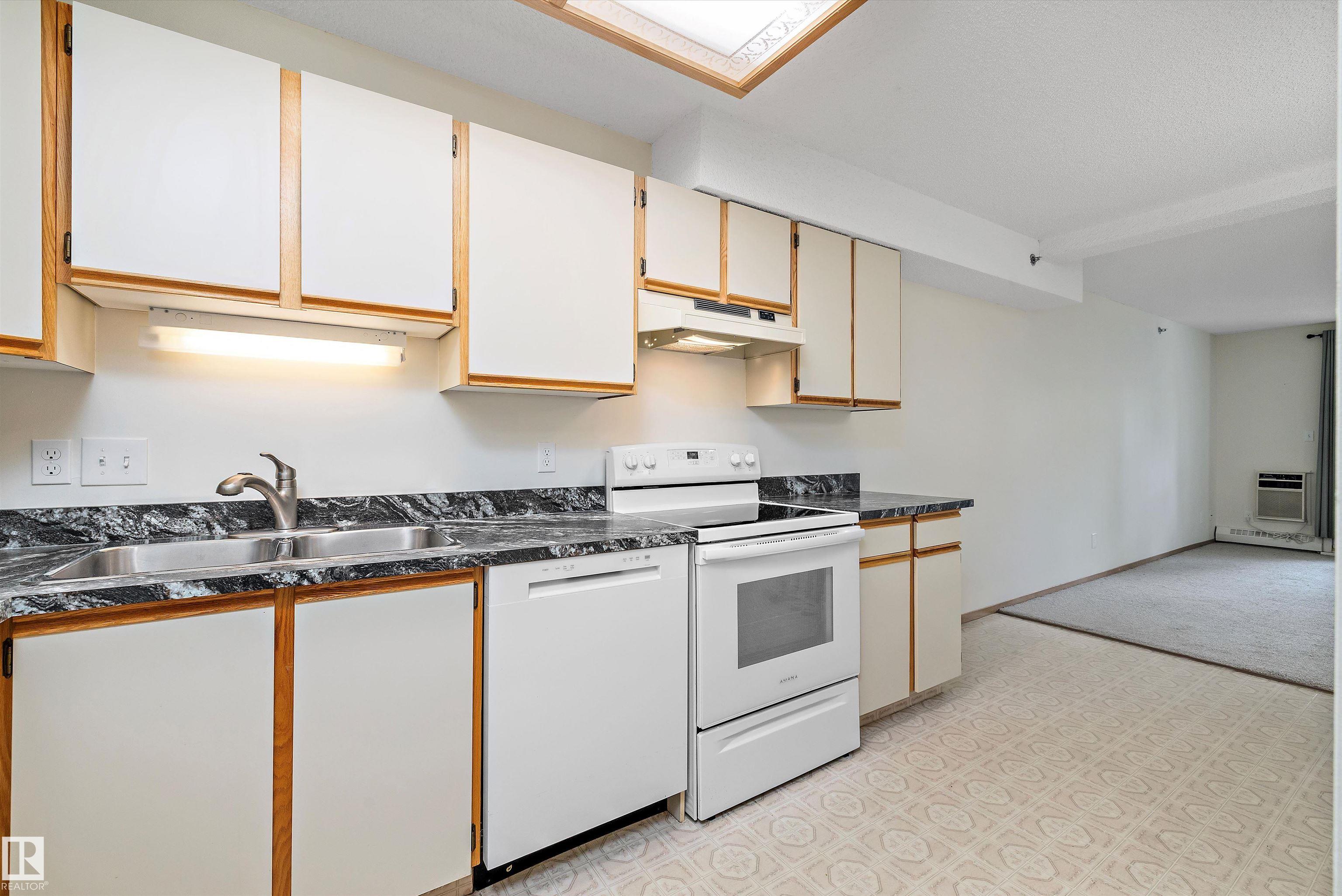 Photo 10 at 101 - 4812 51 Avenue, Downtown, Stony Plain