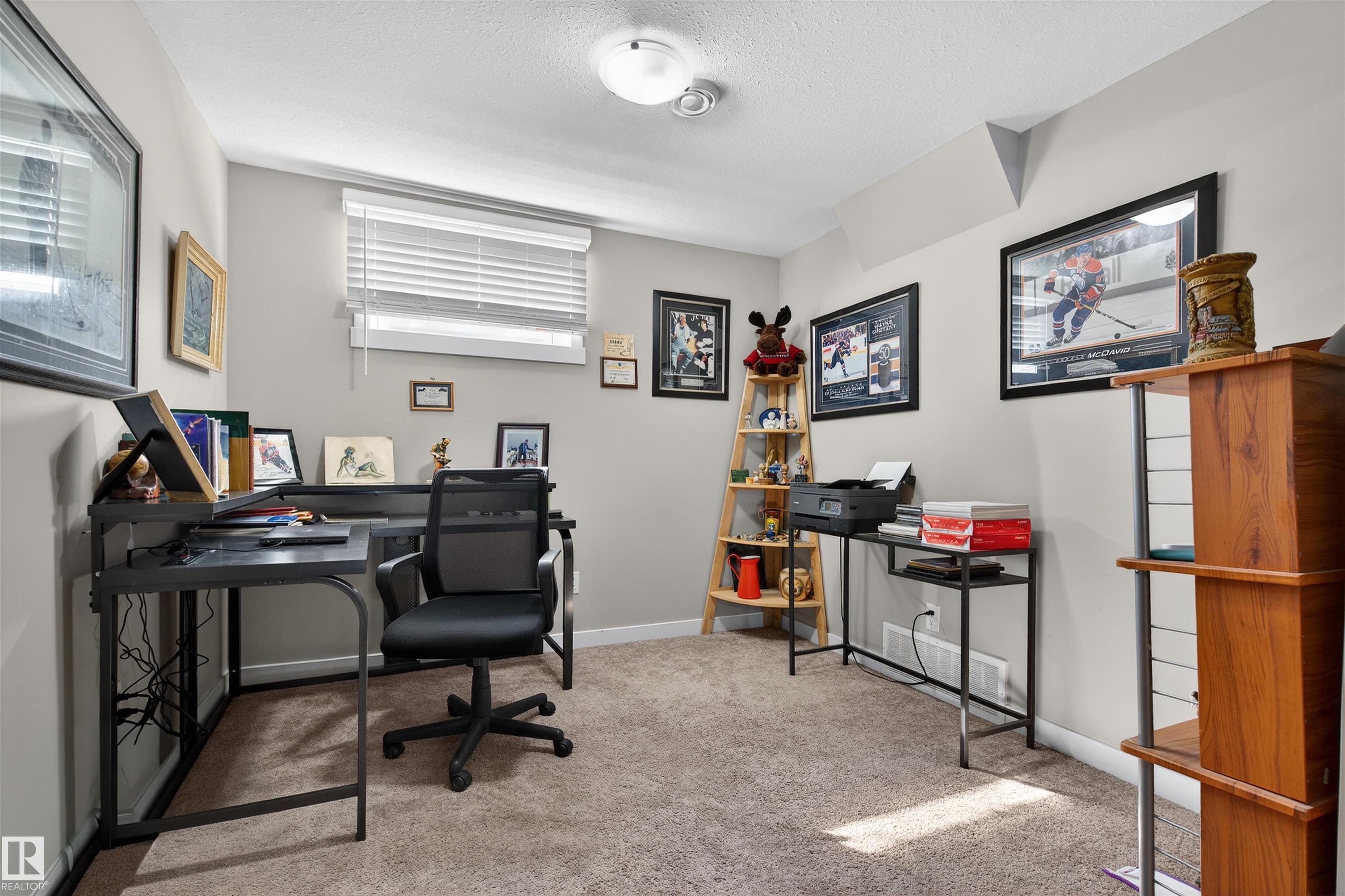 Photo 21 at 8704 136 Avenue NW, Glengarry, Edmonton