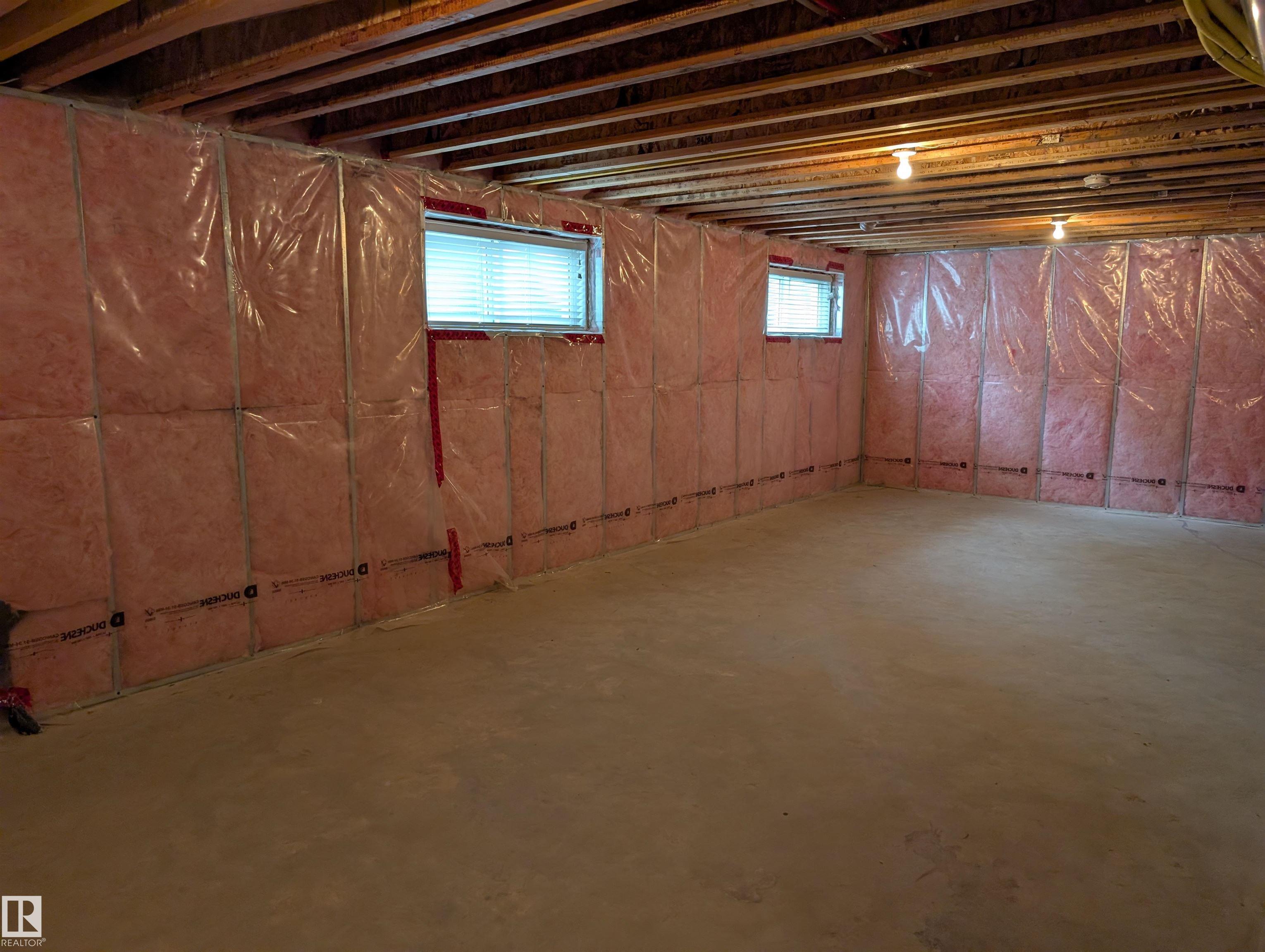 Photo 15 at 59 - 18230 104a Street NW, Elsinore, Edmonton