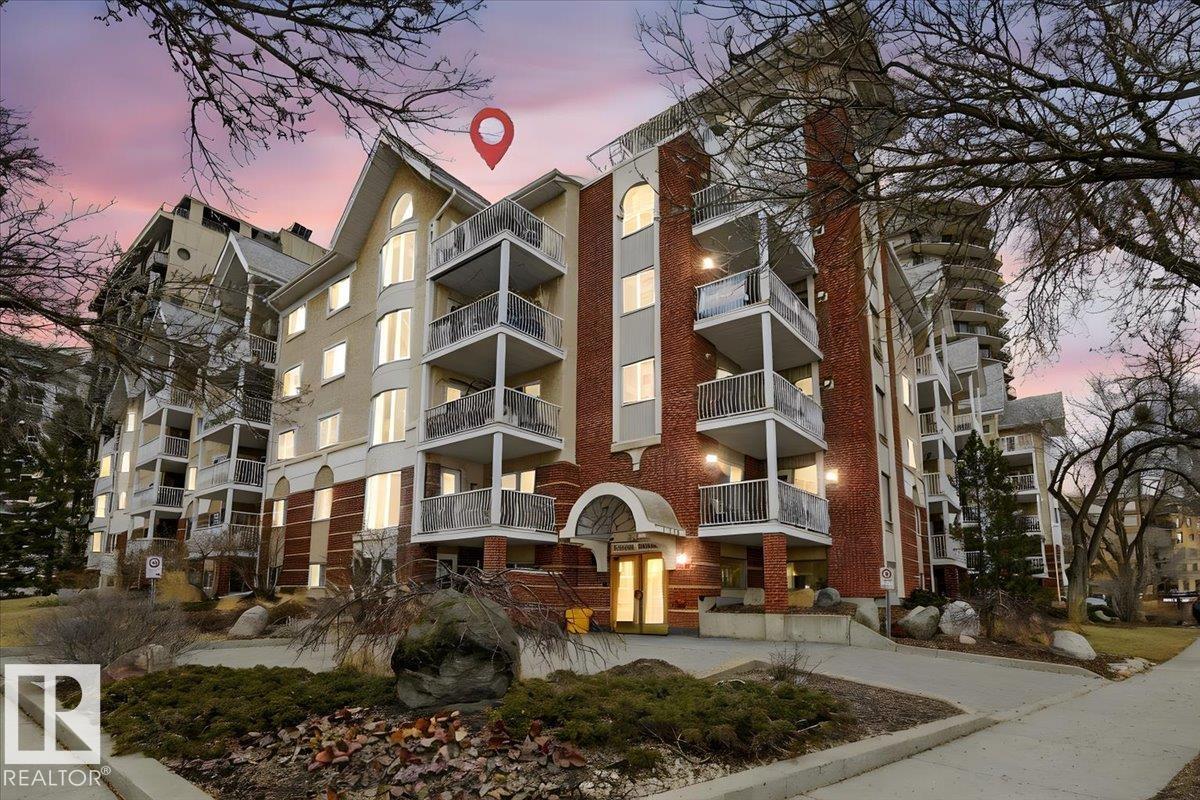 307 - 11716 100 Avenue NW, Wîhkwêntôwin, Edmonton